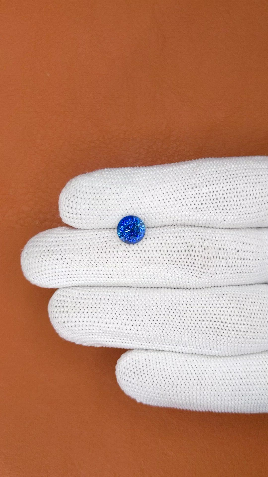 2.66 Ct. Blue Sapphire from Ceylon (Sri Lanka) Size Video