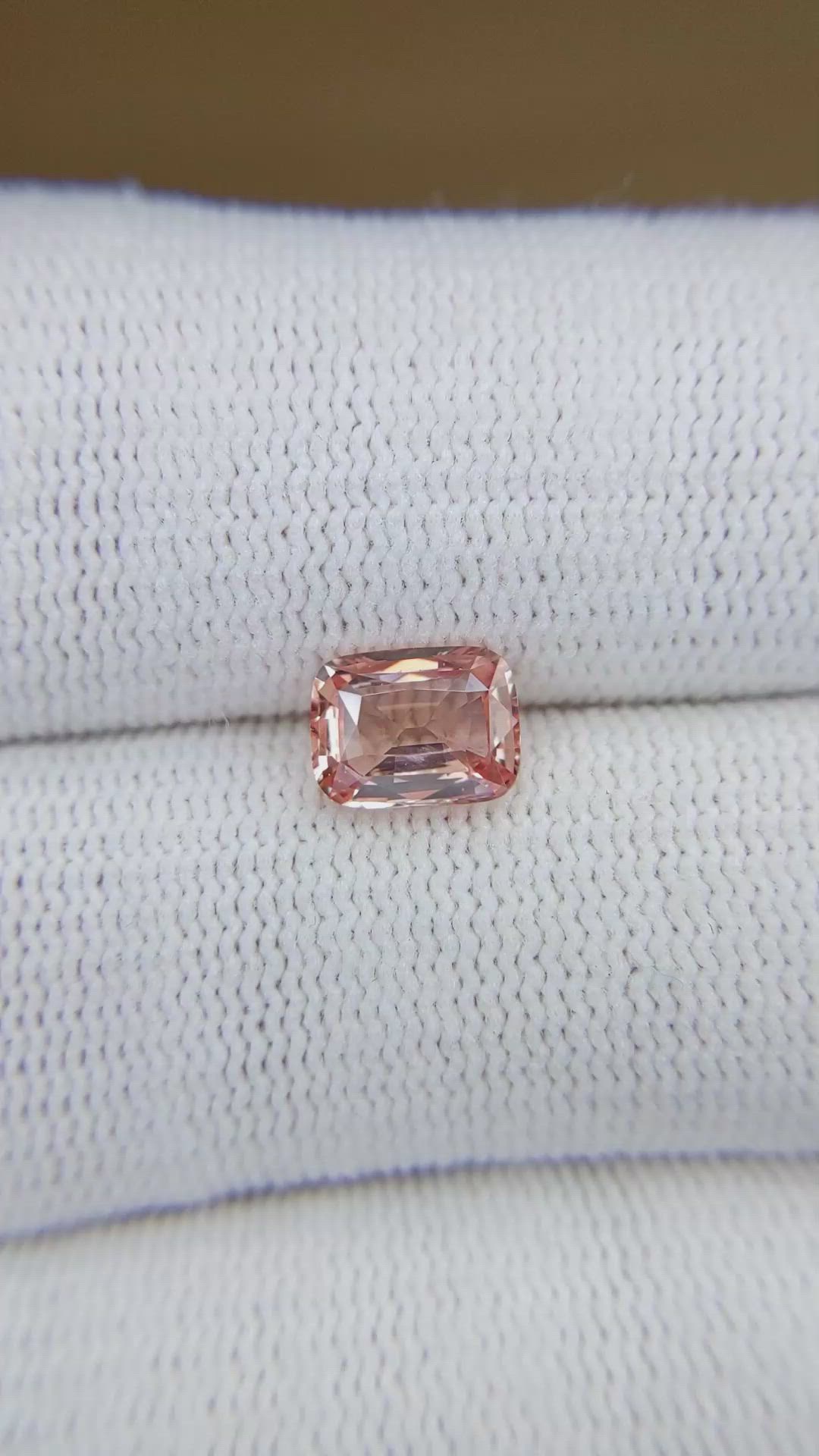 1.41 Ct. Padparadscha Sapphire from Ceylon (Sri Lanka) Size Video
