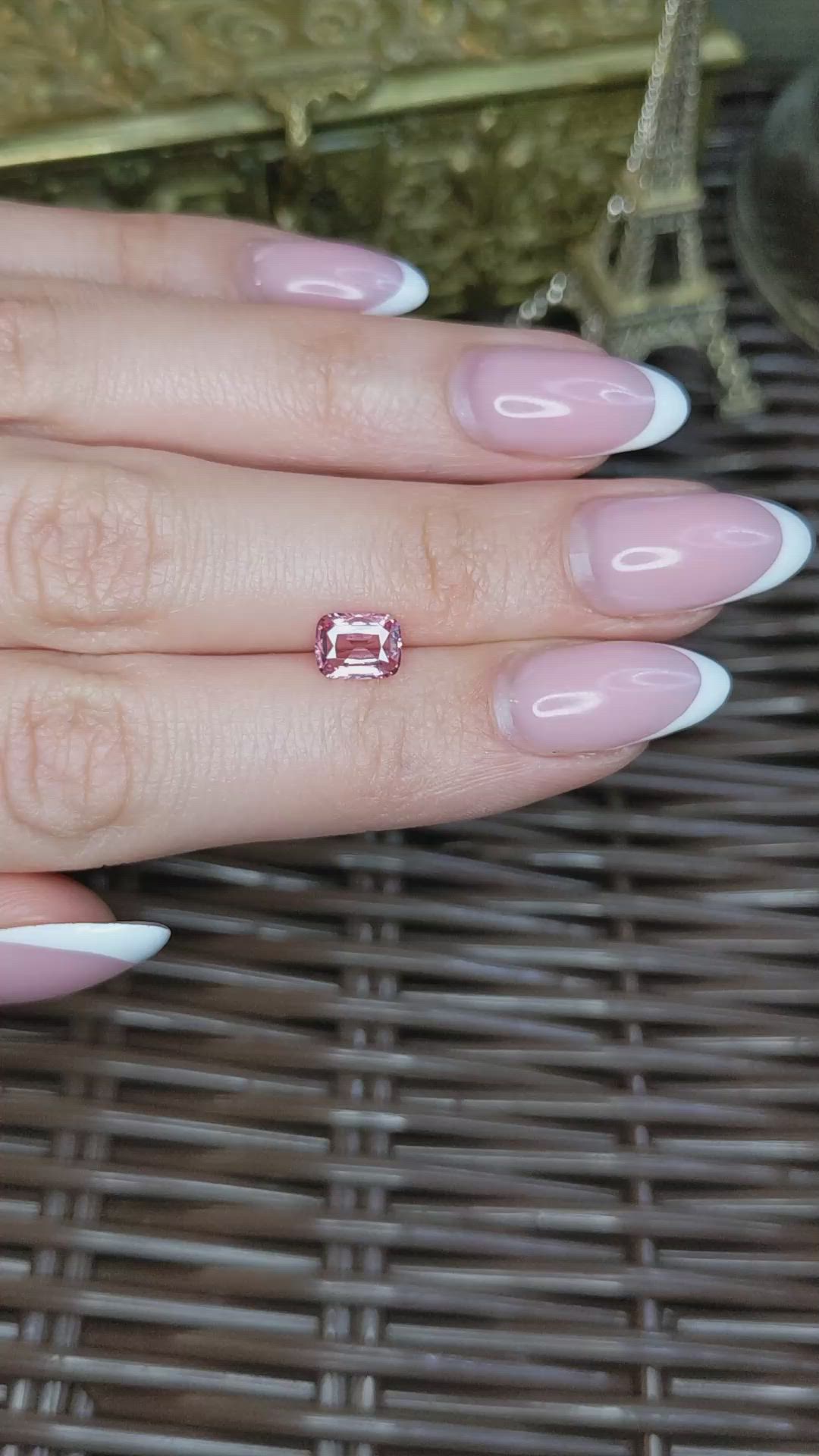 1.41 Ct. Padparadscha Sapphire from Ceylon (Sri Lanka) Size Video