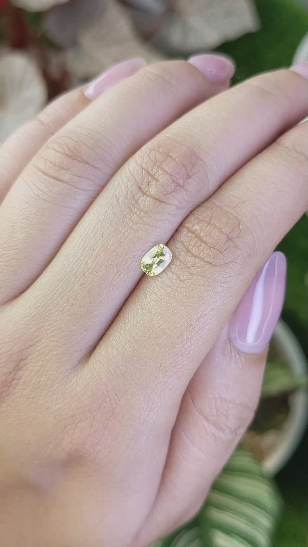0.61 Ct. Yellow Sapphire from Ceylon (Sri Lanka) Size Video