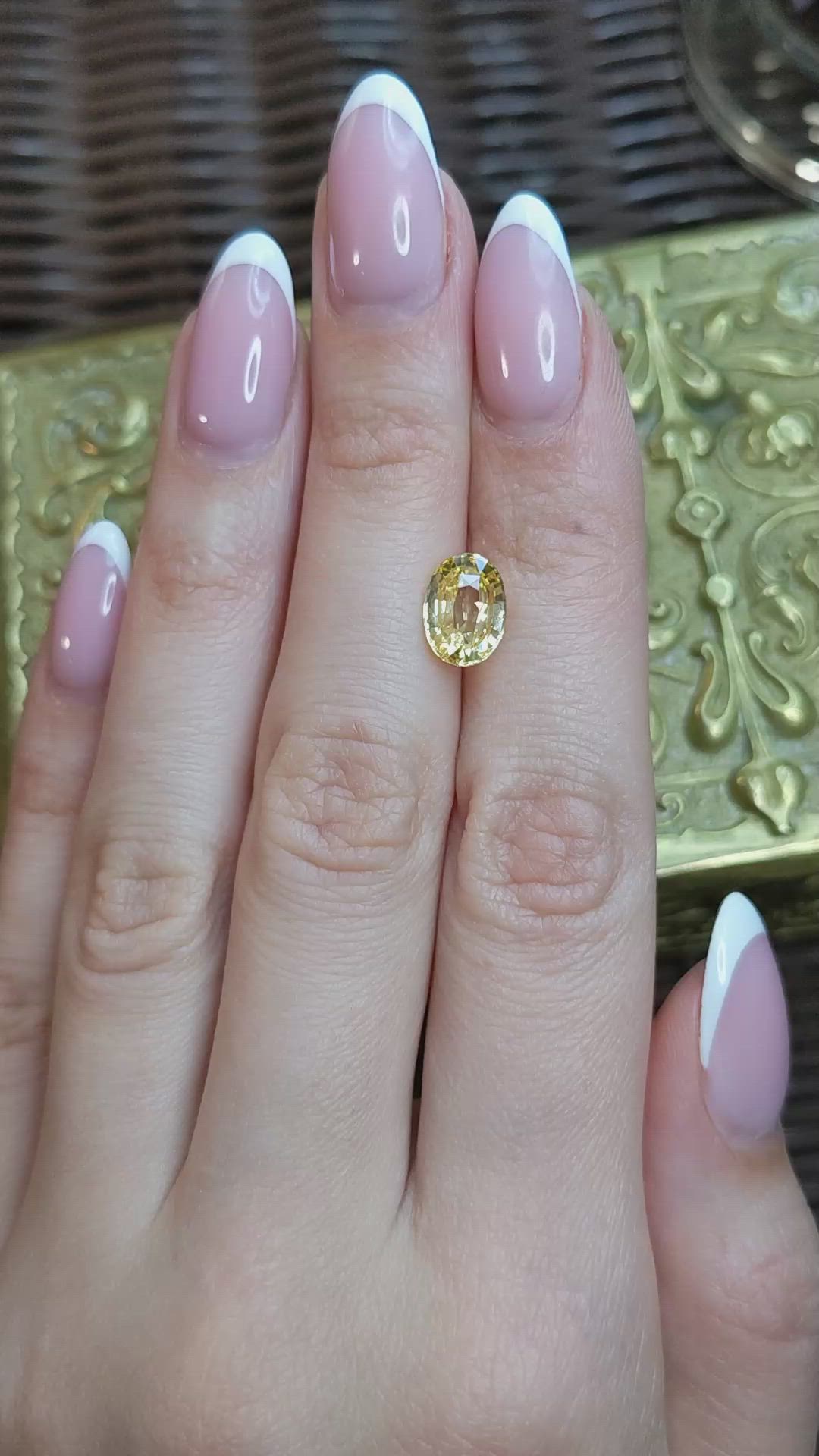 3.15 Ct. Yellow Sapphire from Ceylon (Sri Lanka) Size Video