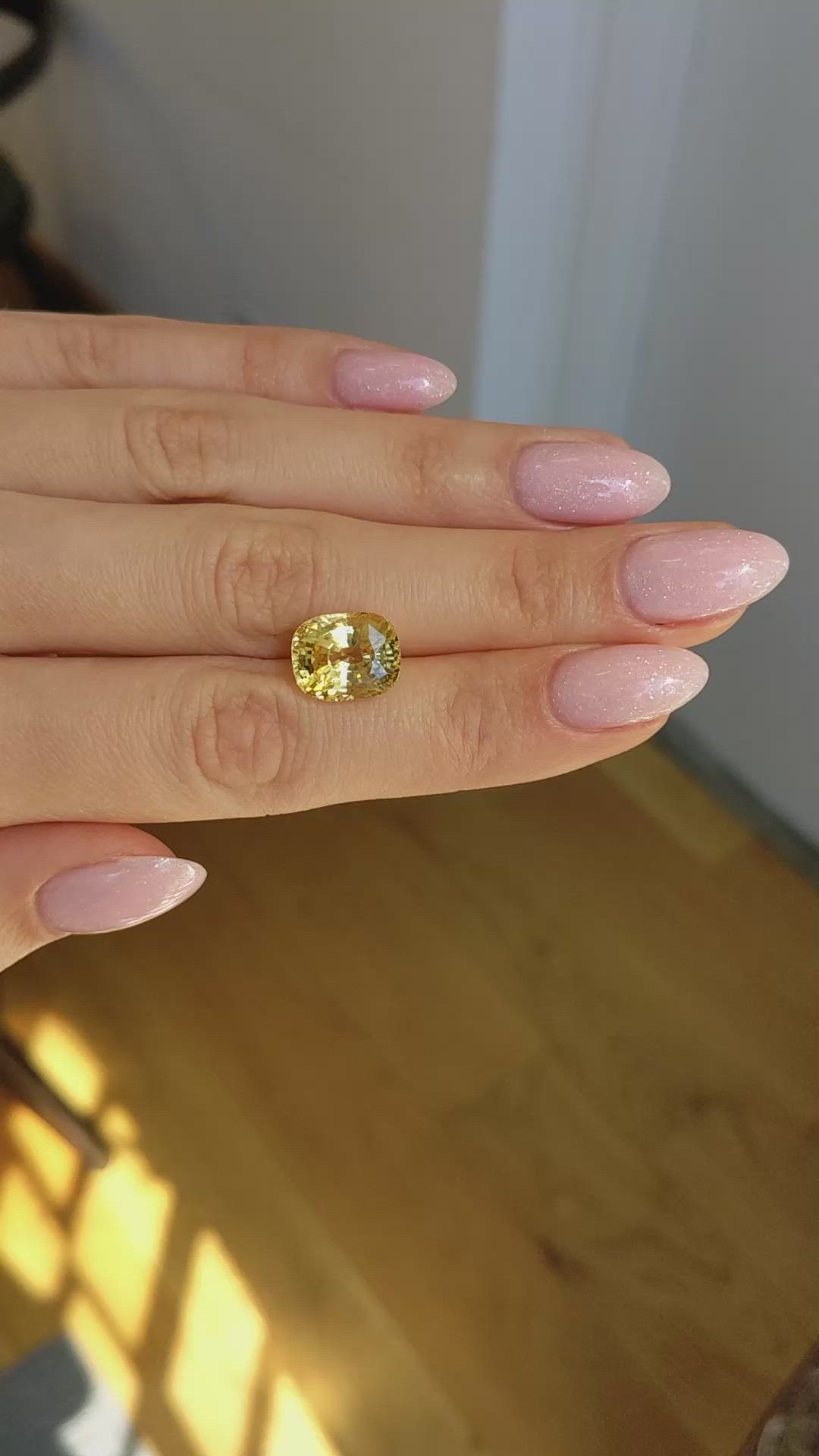 9.36 Ct. Yellow Sapphire from Ceylon (Sri Lanka) Size Video