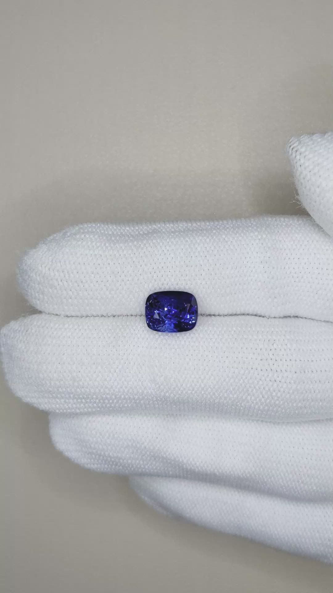 3.12 Ct. Blue Sapphire from Ceylon (Sri Lanka) Size Video