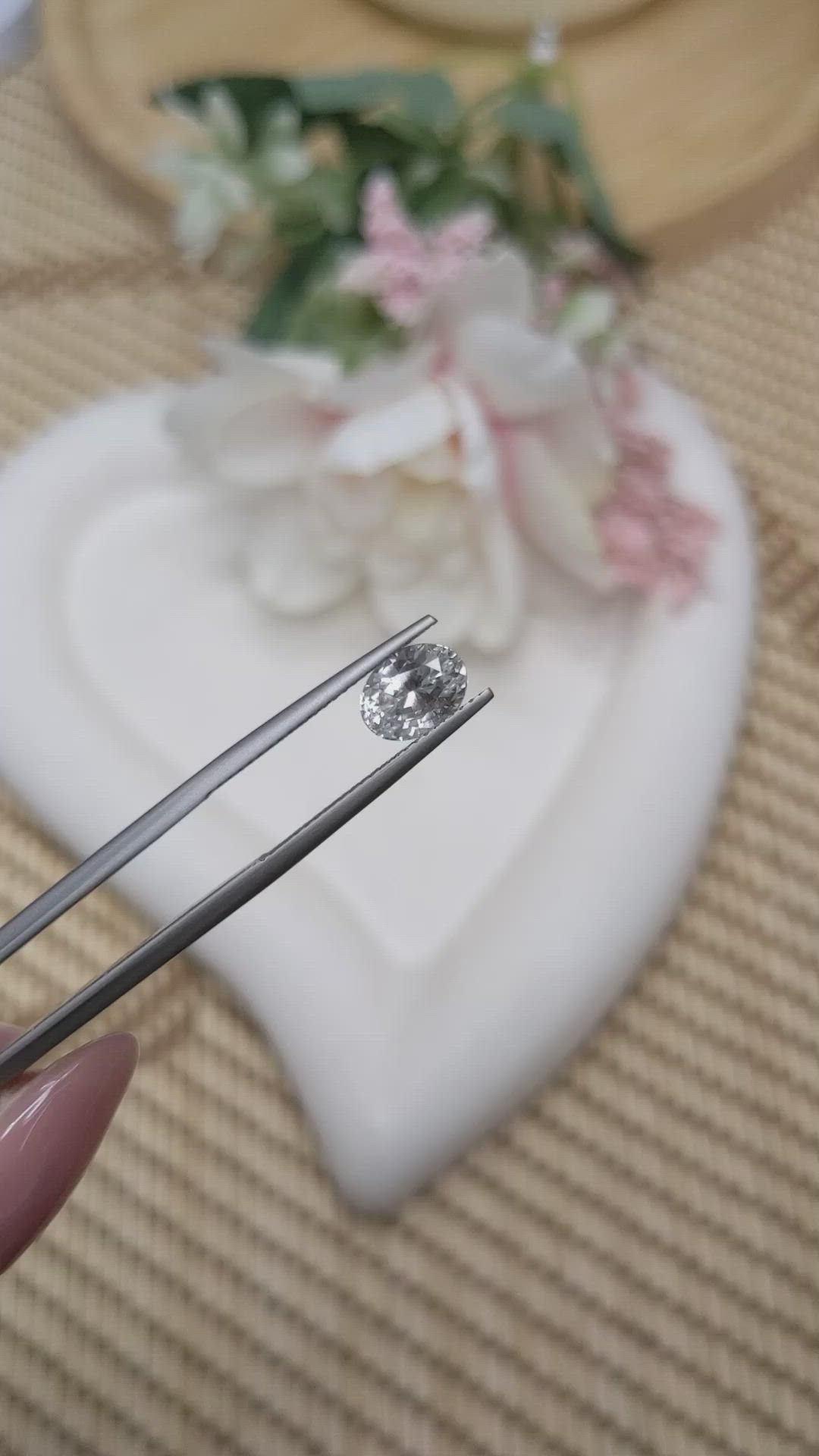 2.03 Ct. White Sapphire from Ceylon (Sri Lanka) Size Video