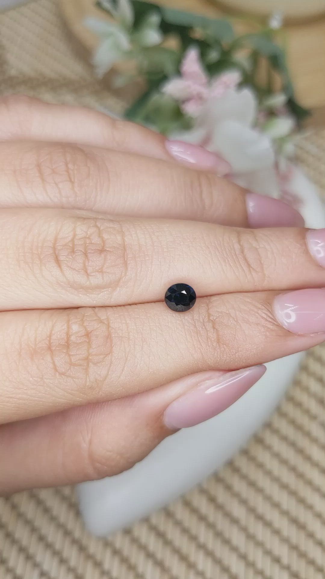 1.13 Ct. Blue Sapphire from Ceylon (Sri Lanka) Size Video