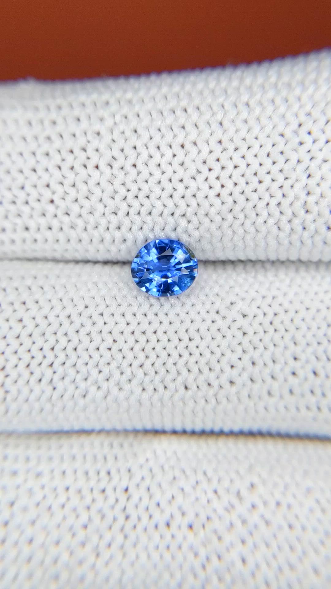 0.77 Ct. Blue Sapphire from Ceylon (Sri Lanka) Size Video