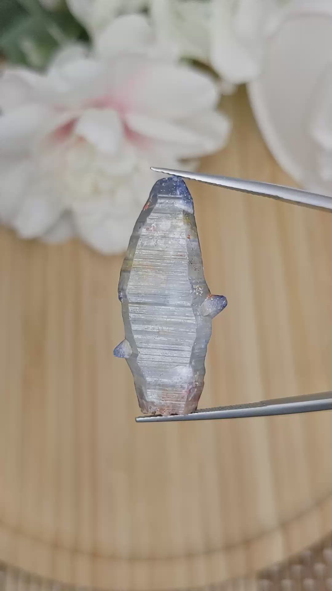41.22 Ct. Blue Sapphire from Ceylon (Sri Lanka) Size Video