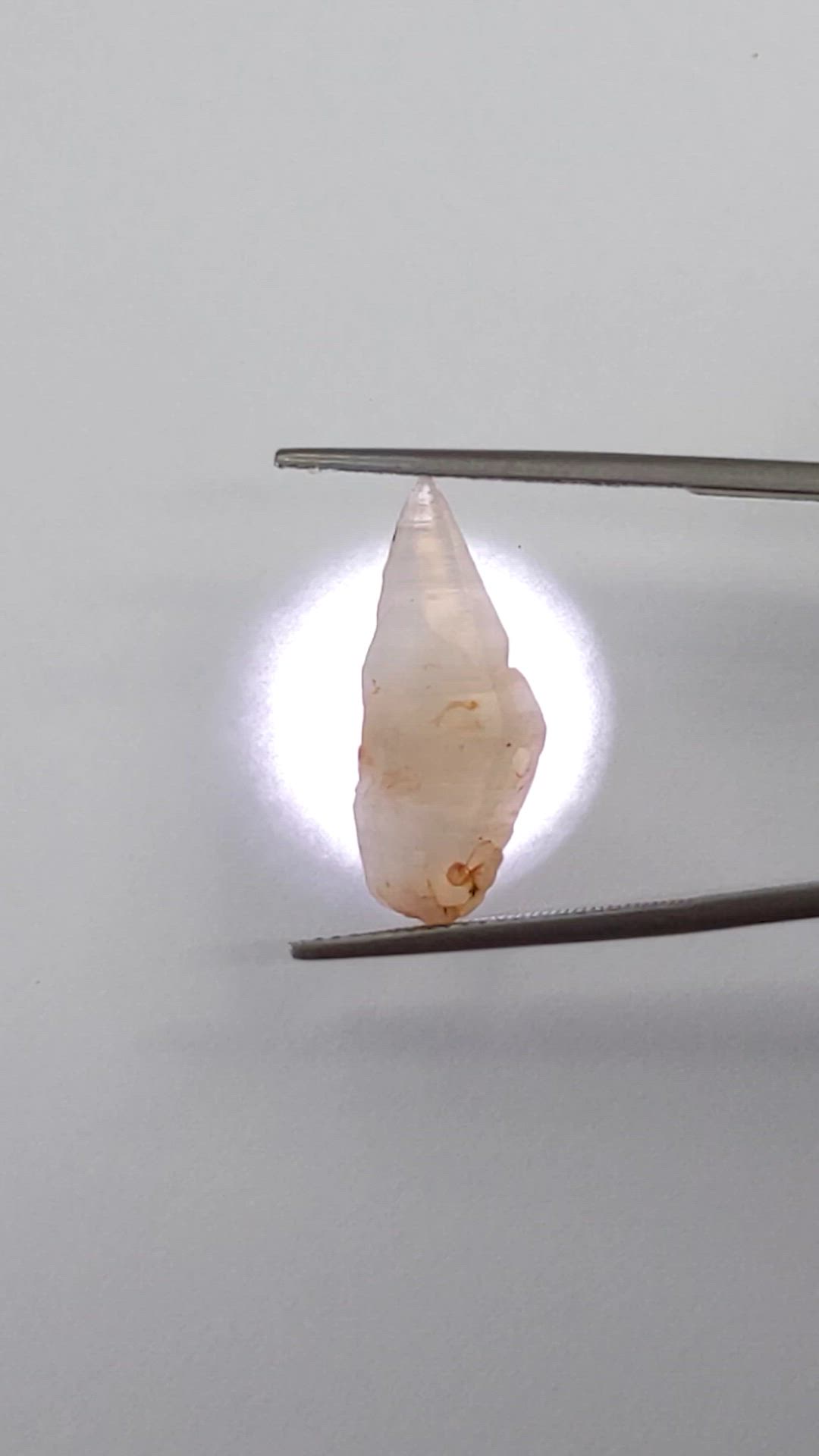 11.68 Ct. Bi Color / Parti Sapphire from Ceylon (Sri Lanka) Size Video