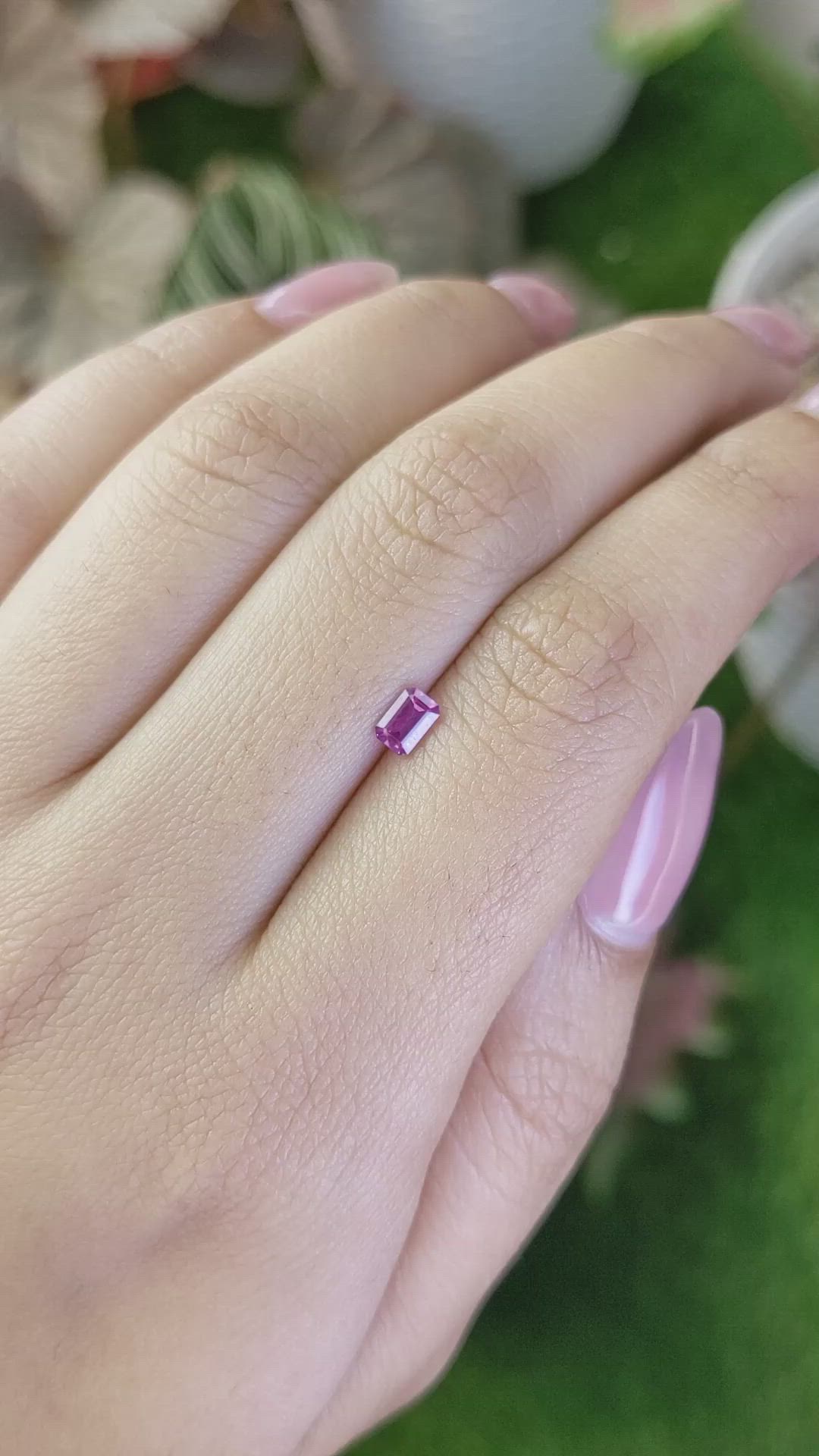 0.41 Ct. Purplish Pink Sapphire from Ceylon (Sri Lanka) Size Video