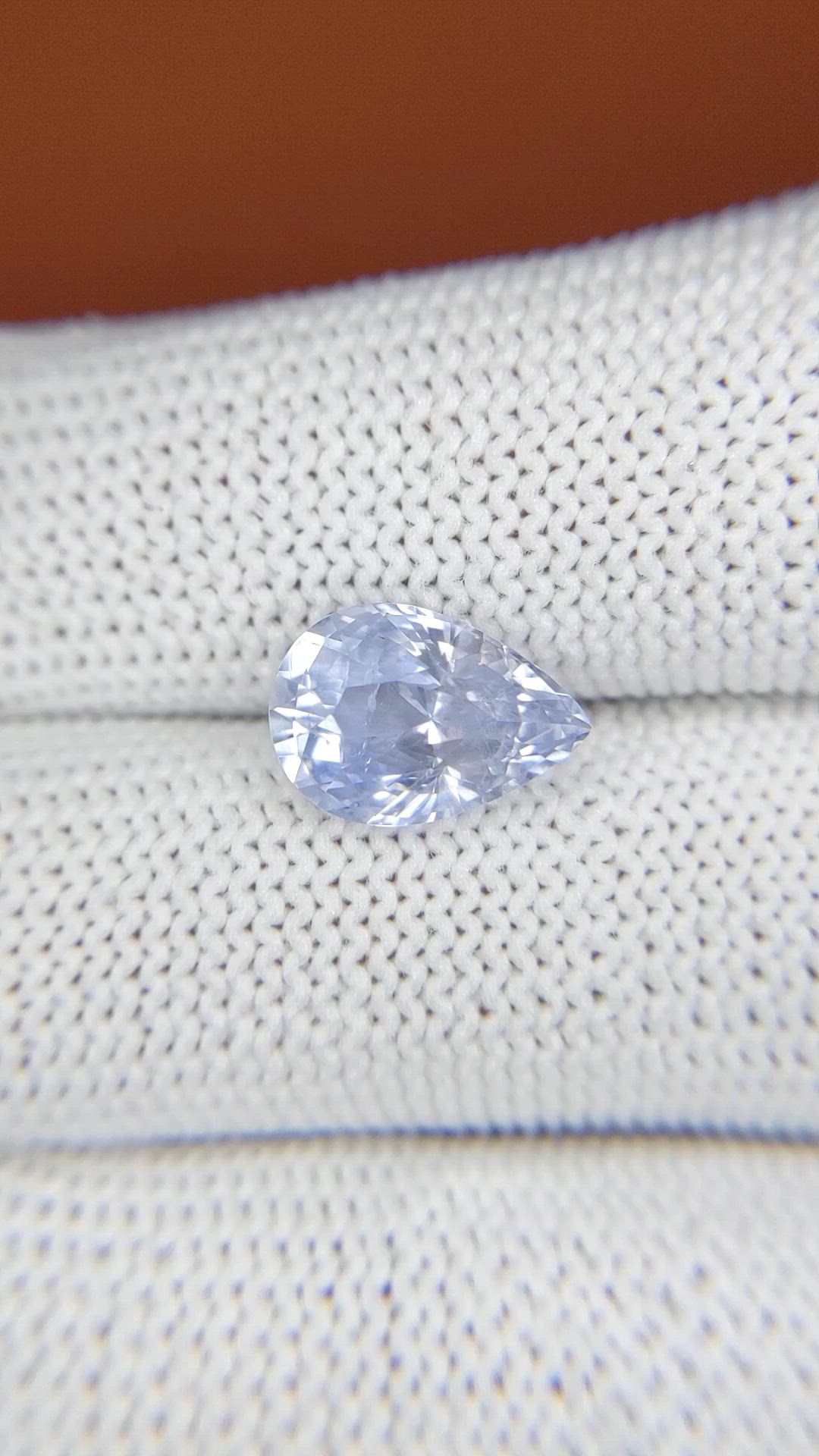 3.70 Ct. Blue Sapphire from Ceylon (Sri Lanka) Size Video