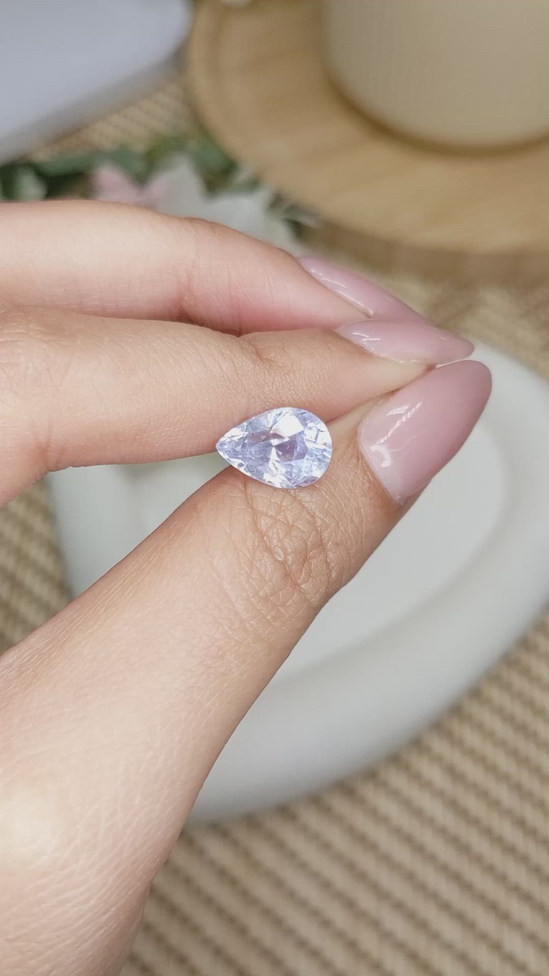 3.70 Ct. Blue Sapphire from Ceylon (Sri Lanka) Size Video