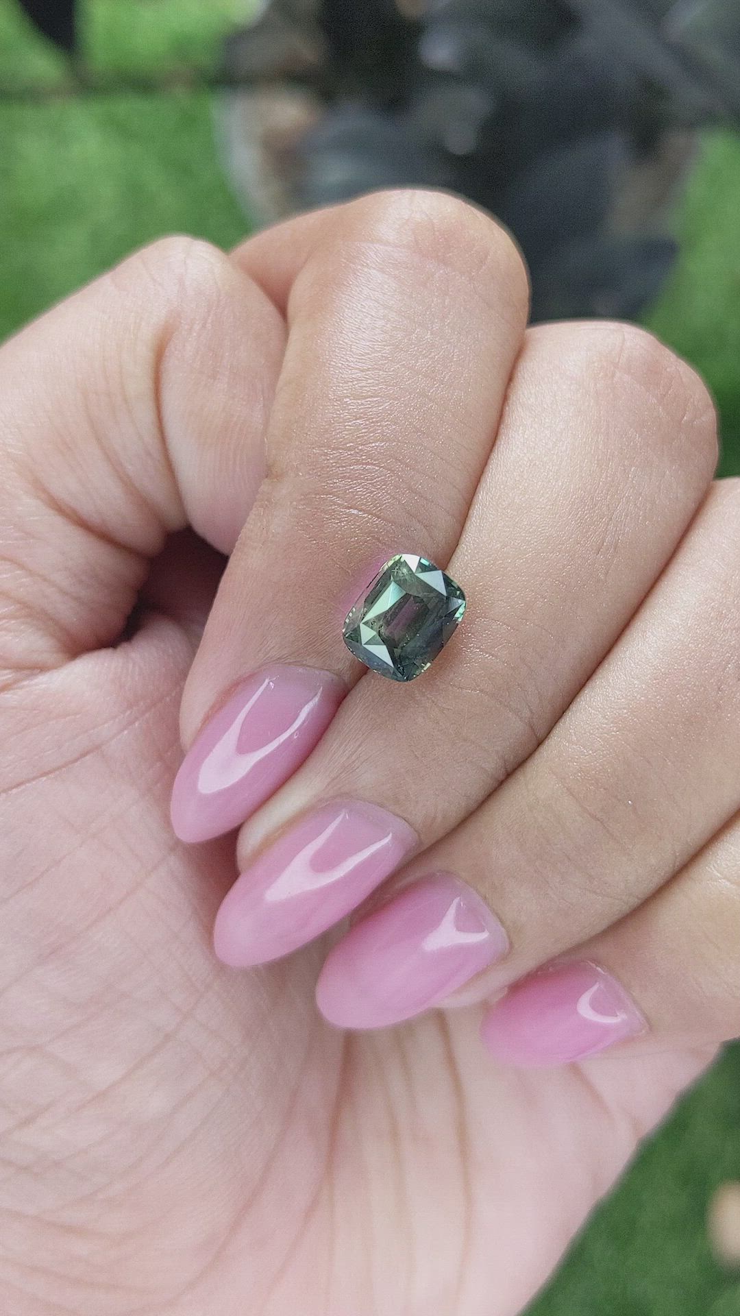 2.63 Ct. Bi Color / Parti Sapphire from Tanzania Size Video