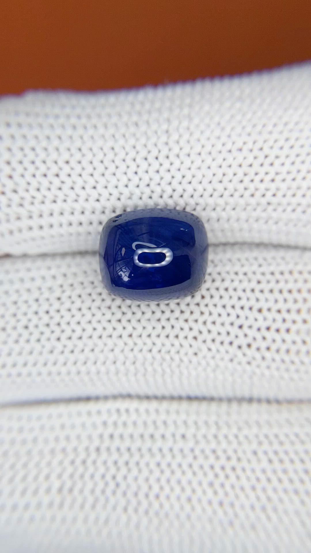 8.39 Ct. Blue Cabochon Sapphire from Ceylon (Sri Lanka) Size Video