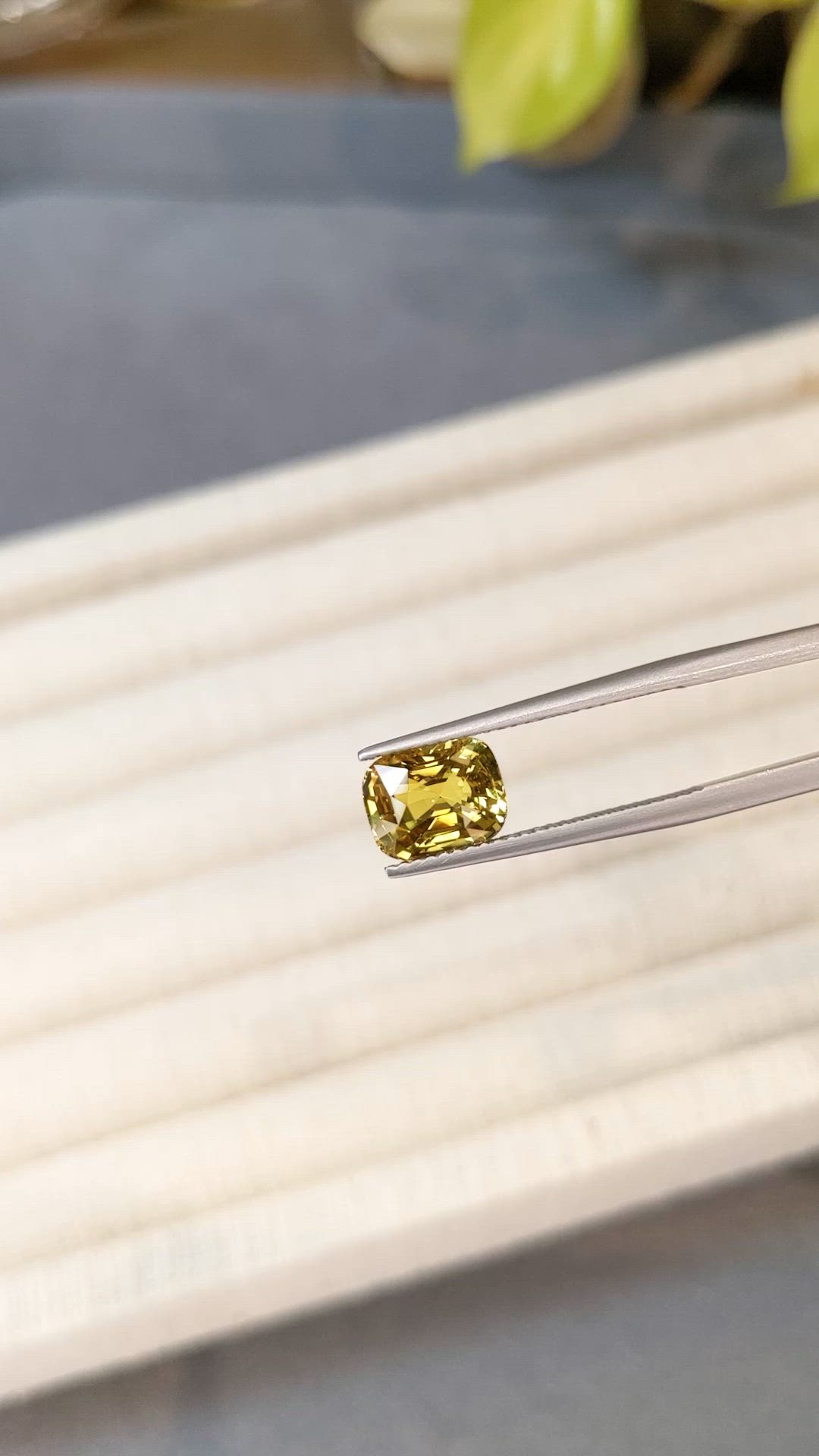 3.03 Ct. Yellow Sapphire from Ceylon (Sri Lanka) Size Video