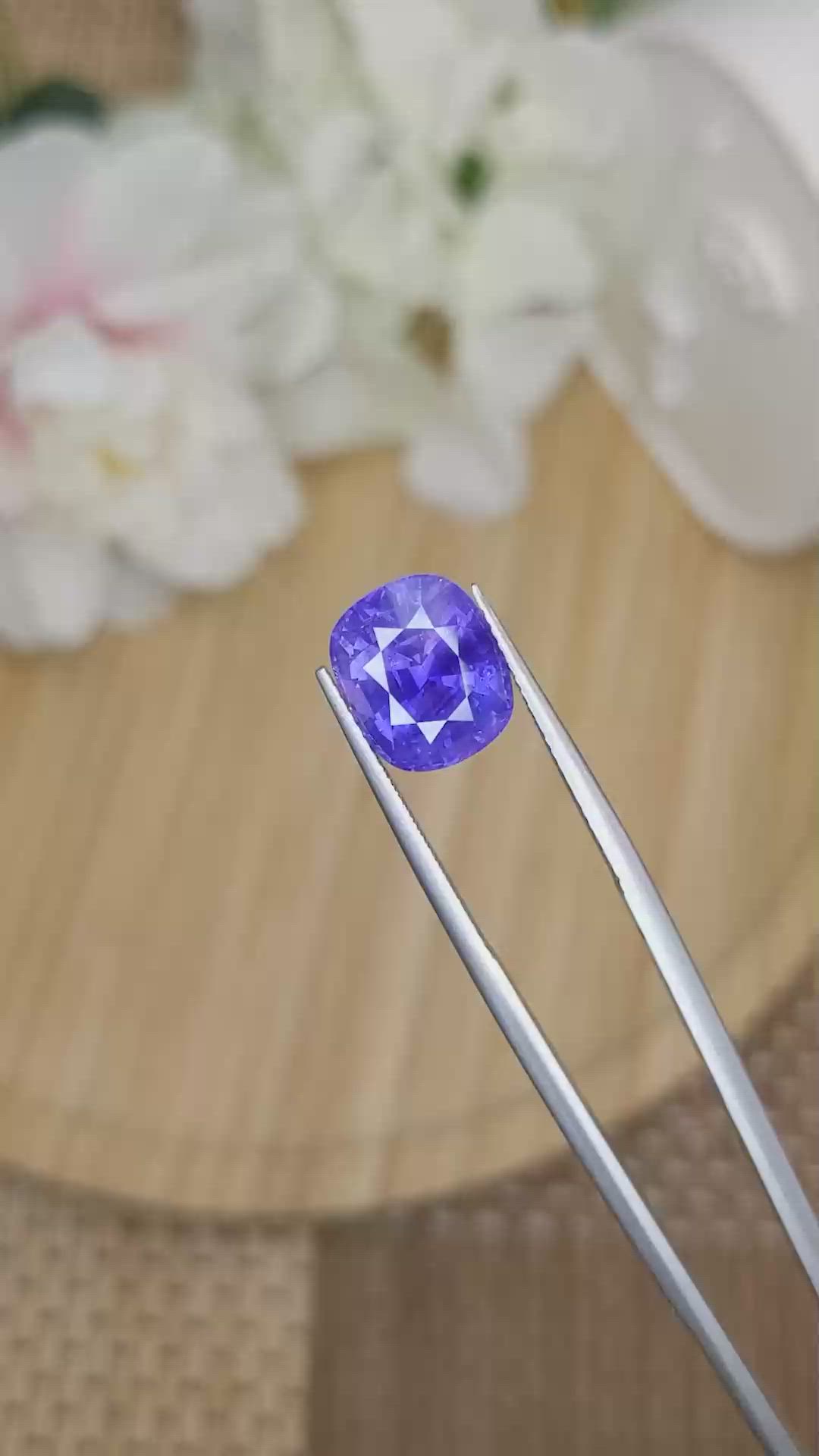 6.88 Ct. Violet Sapphire from Ceylon (Sri Lanka) Size Video
