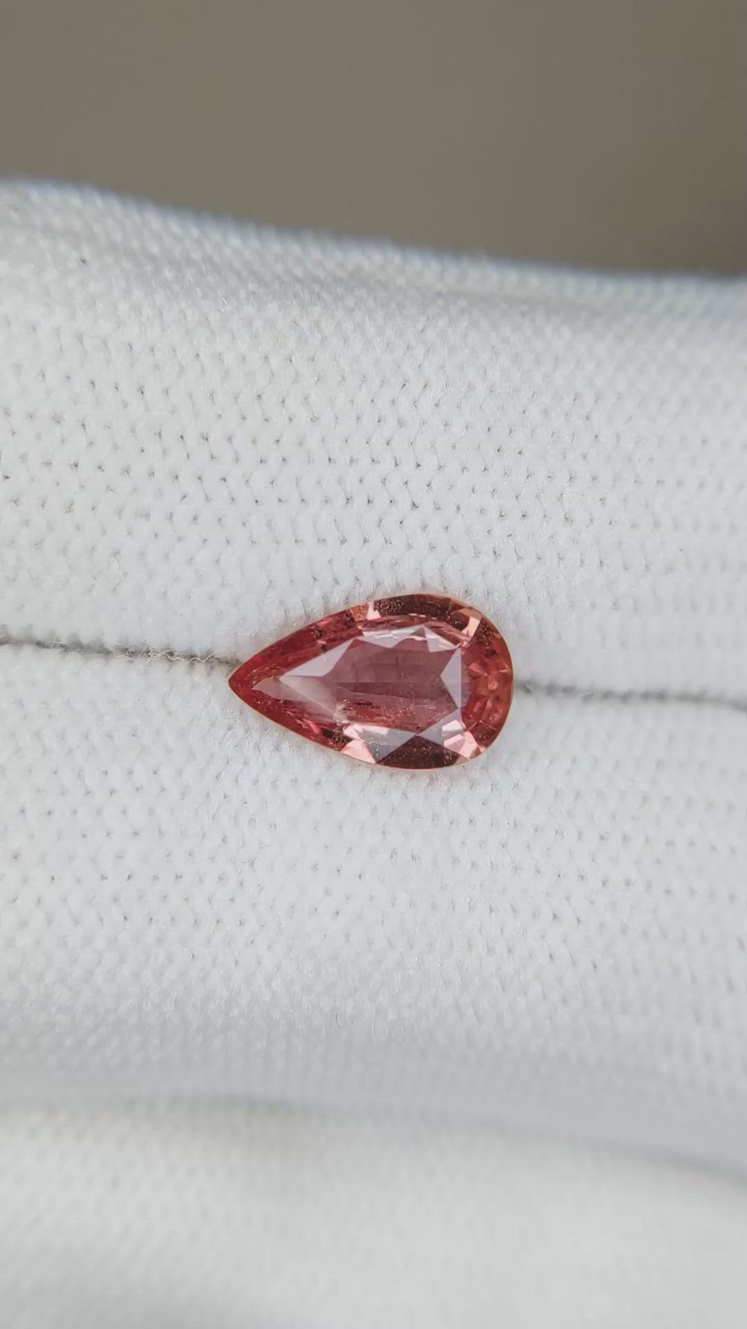1.96 Ct. Padparadscha Sapphire from Ceylon (Sri Lanka) Size Video