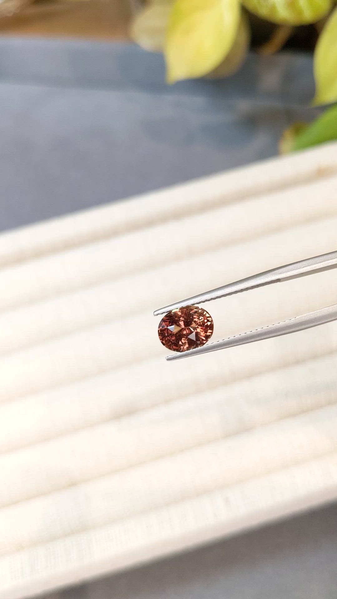 2.30 Ct. Padparadscha Sapphire from Ceylon (Sri Lanka) Size Video
