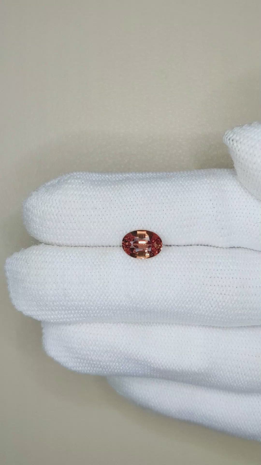 1.47 Ct. Padparadscha Sapphire from Ceylon (Sri Lanka) Size Video