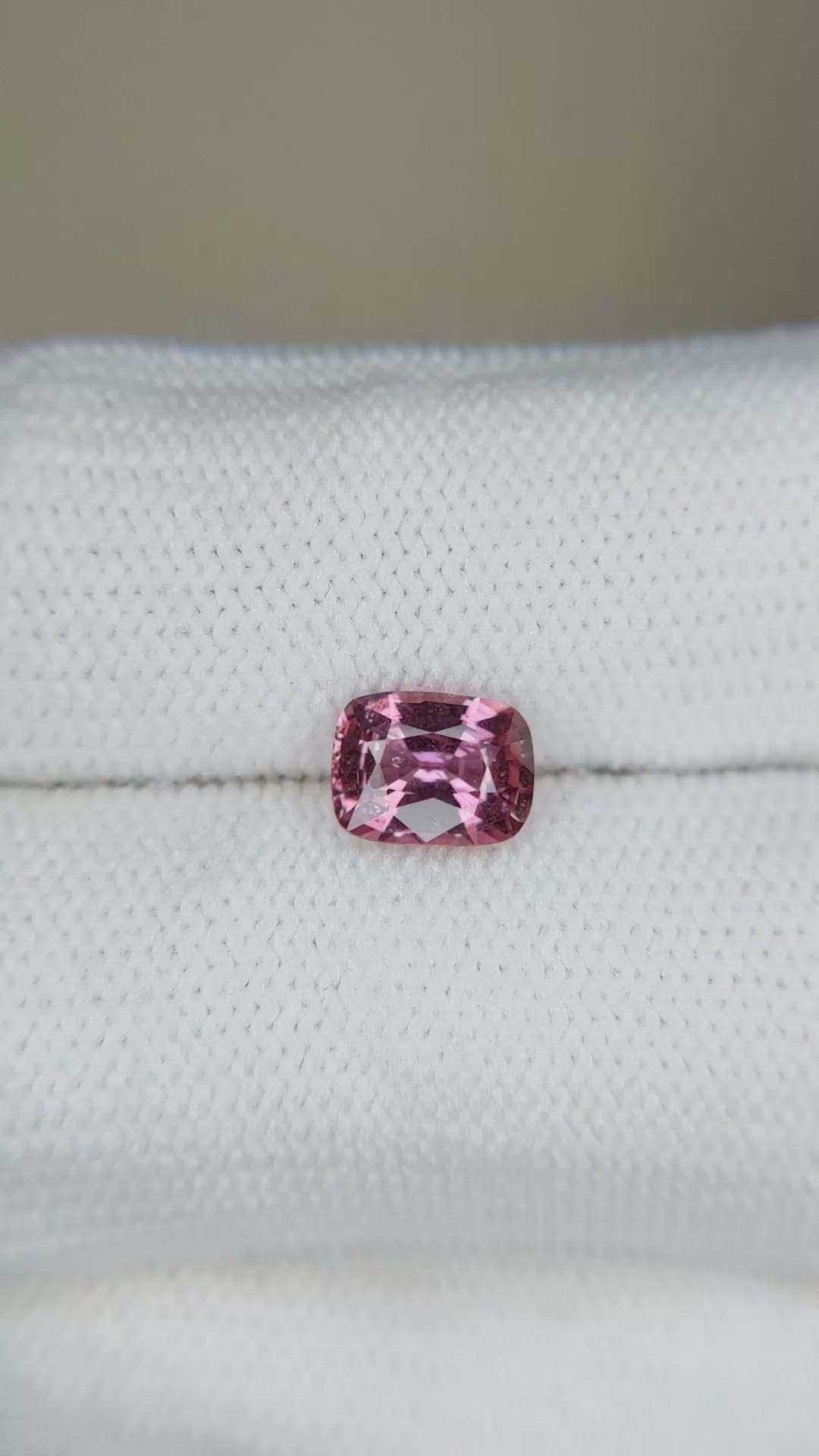 1.42 Ct. Purplish Pink Sapphire from Ceylon (Sri Lanka) Size Video