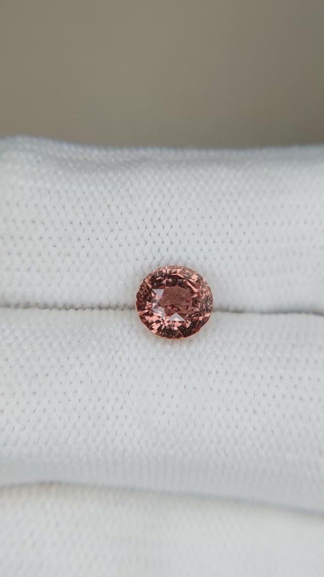 1.95 Ct. Padparadscha Sapphire from Ceylon (Sri Lanka) Size Video