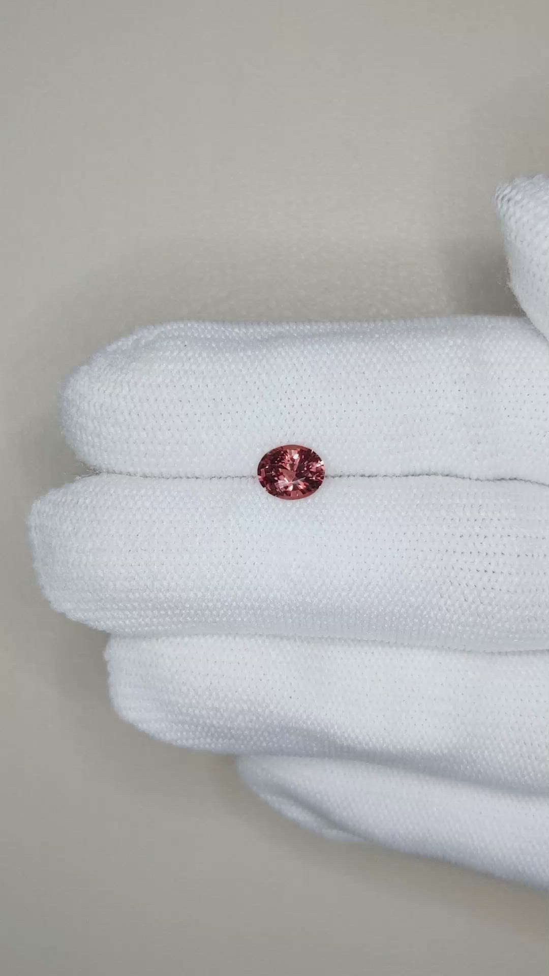 1.02 Ct. Reddish Pink Sapphire from Ceylon (Sri Lanka) Size Video