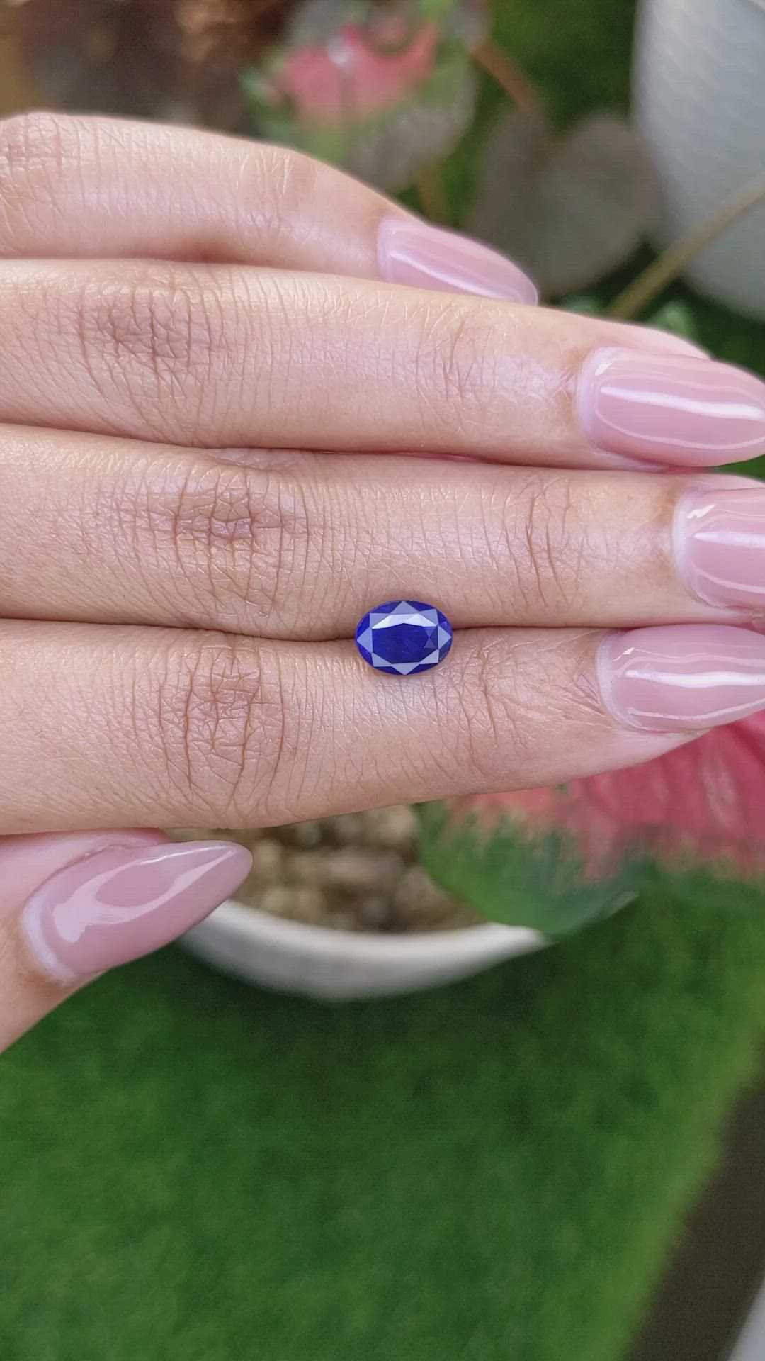 2.07 Ct. Blue Sapphire from Ceylon (Sri Lanka) Size Video