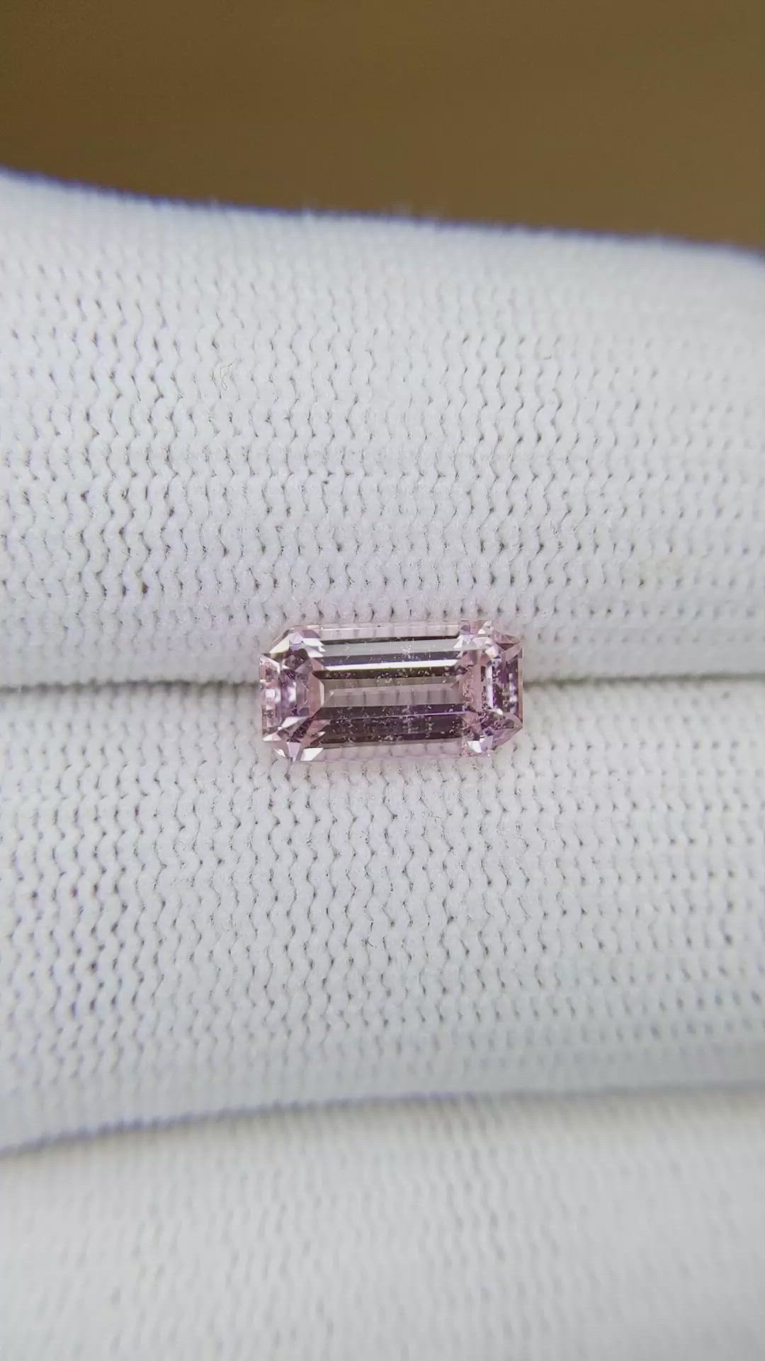 2.49 Ct. Pink Sapphire from Ceylon (Sri Lanka) Size Video