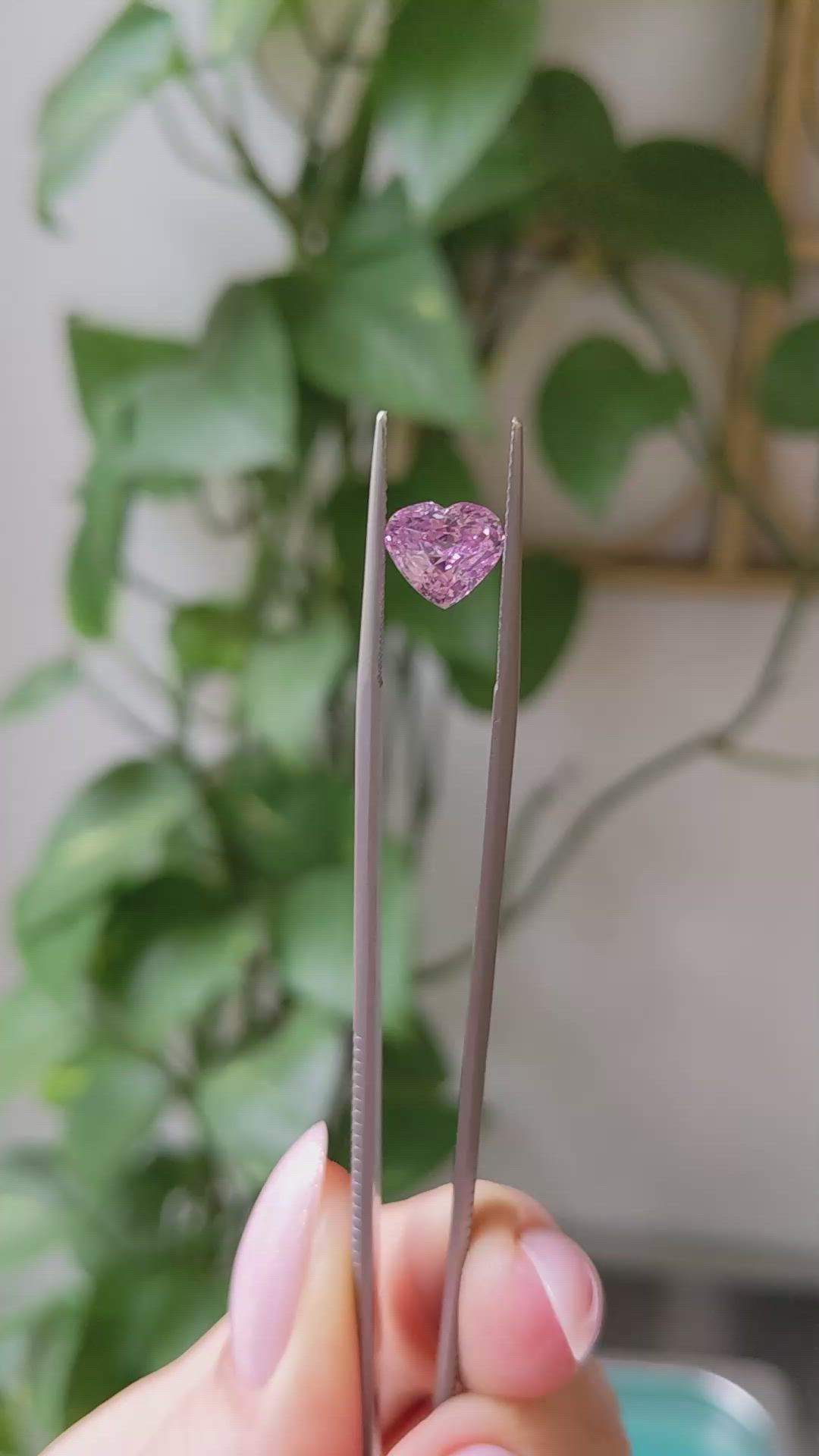 2.71 Ct. Pink Sapphire from Ceylon (Sri Lanka) Size Video