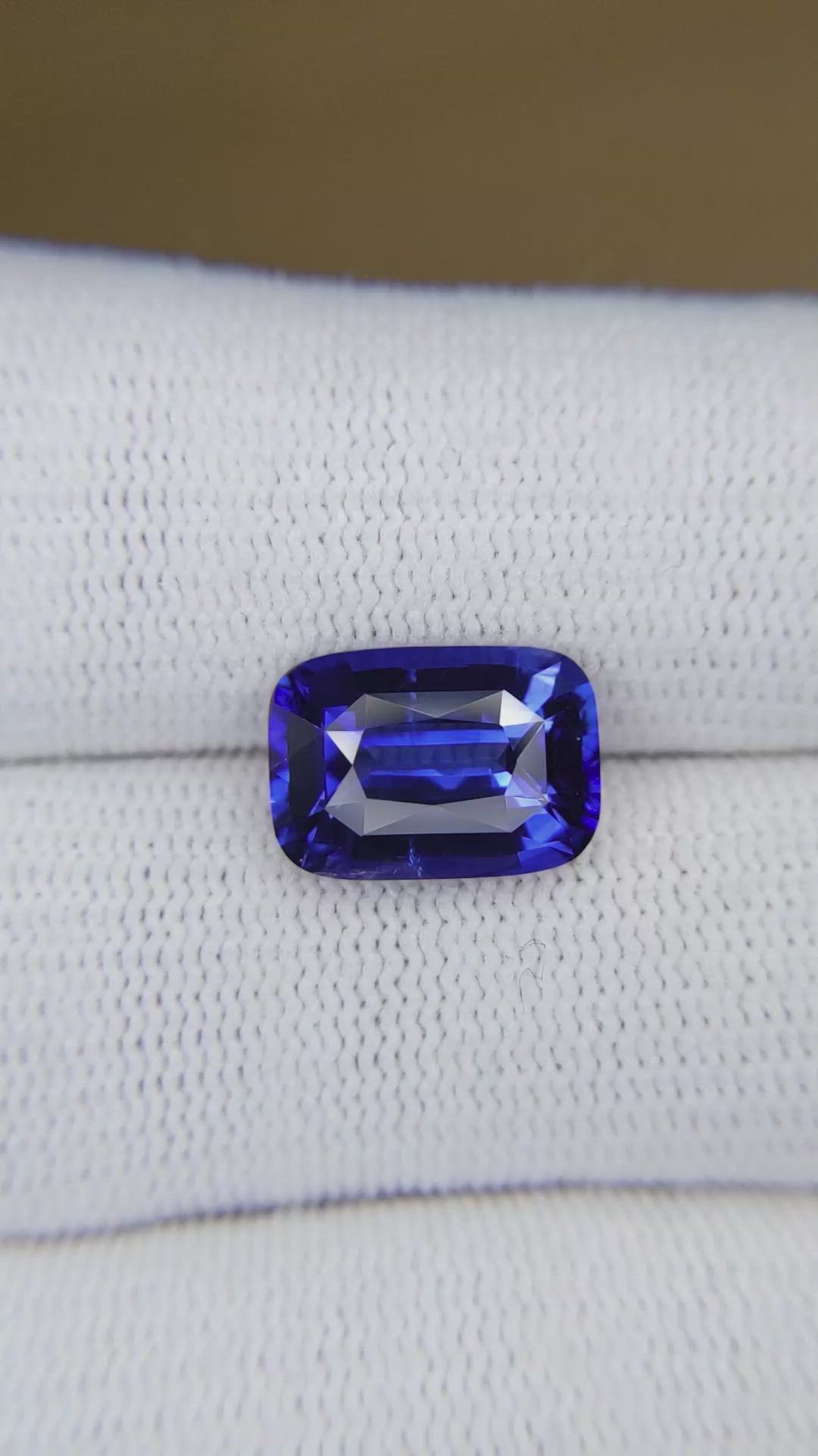 5.29 Ct. Blue Sapphire from Madagascar Size Video