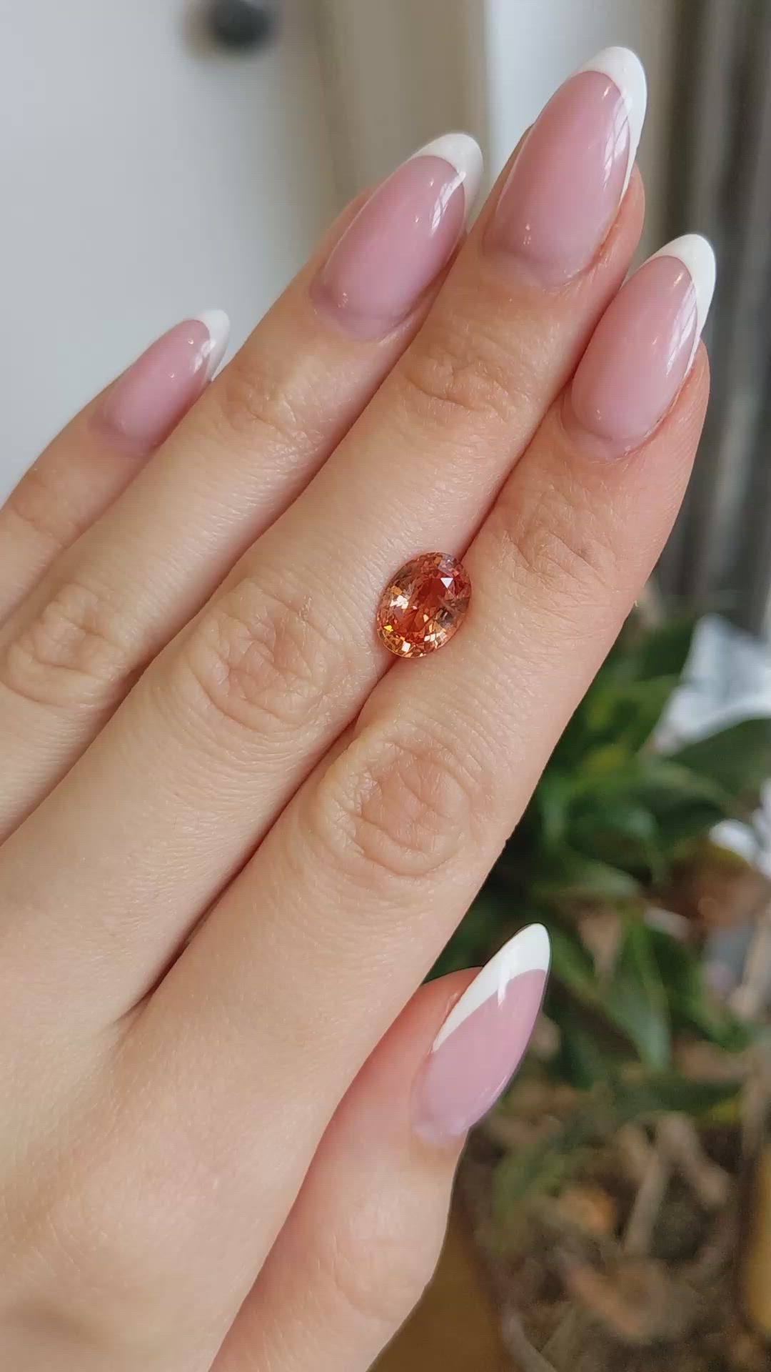 3.16 Ct. Padparadscha Sapphire from Ceylon (Sri Lanka) Size Video
