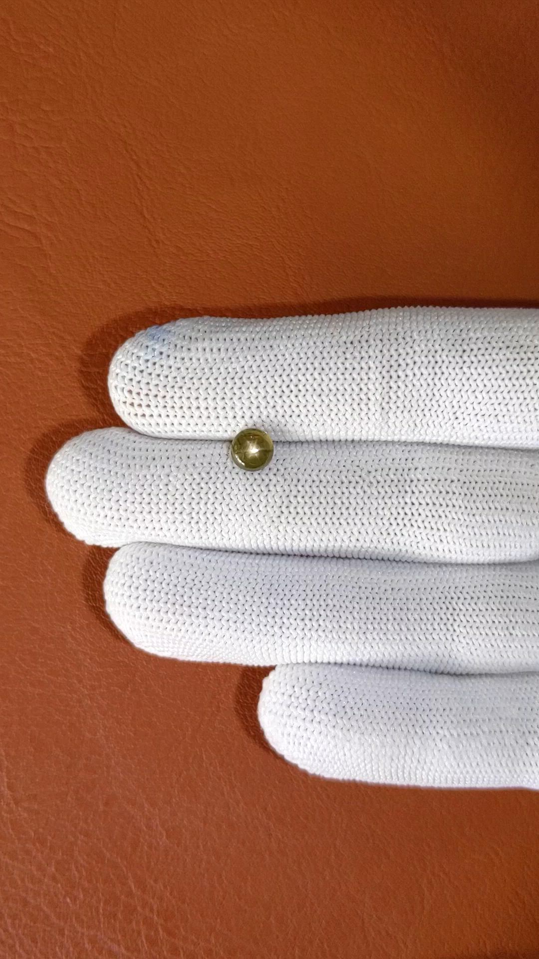 1.14 Ct. Greenish Brown Star Sapphire from Ceylon (Sri Lanka) Size Video