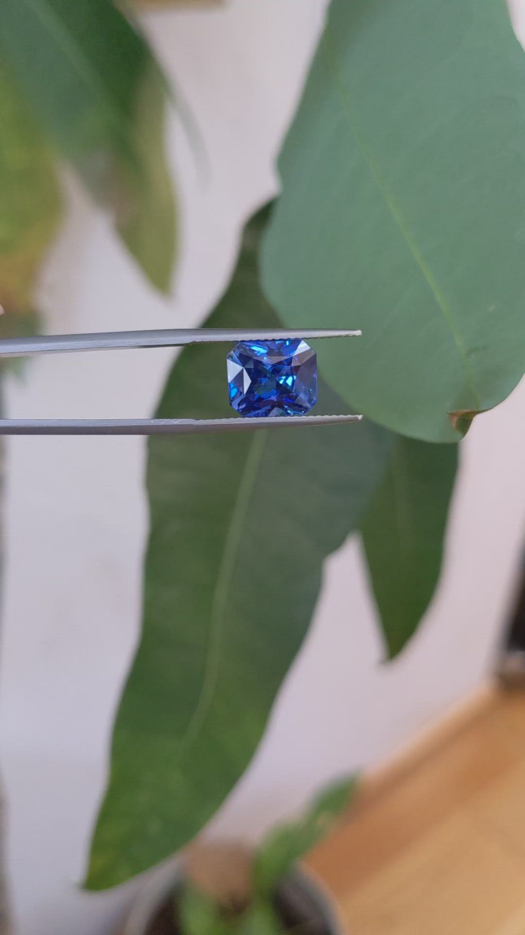 6.01 Ct. Blue Sapphire from Ceylon (Sri Lanka) Size Video