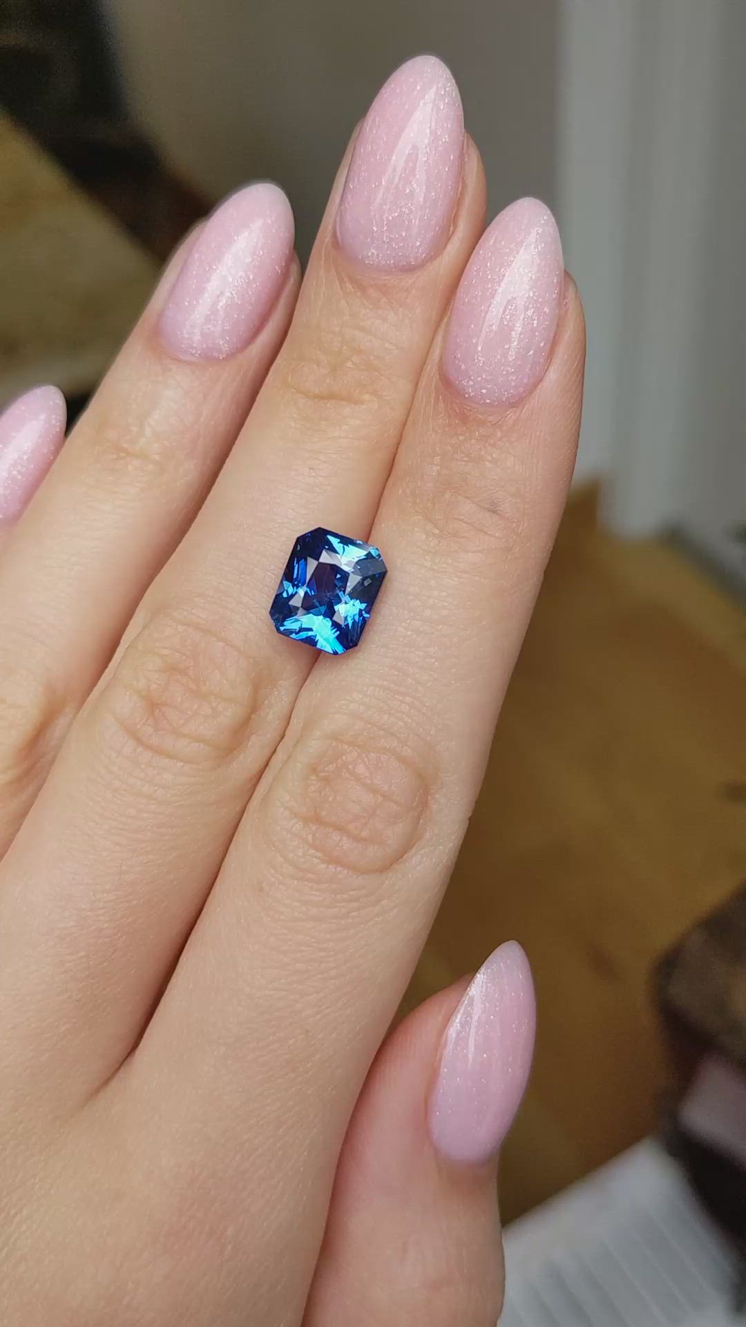 6.01 Ct. Blue Sapphire from Ceylon (Sri Lanka) Size Video