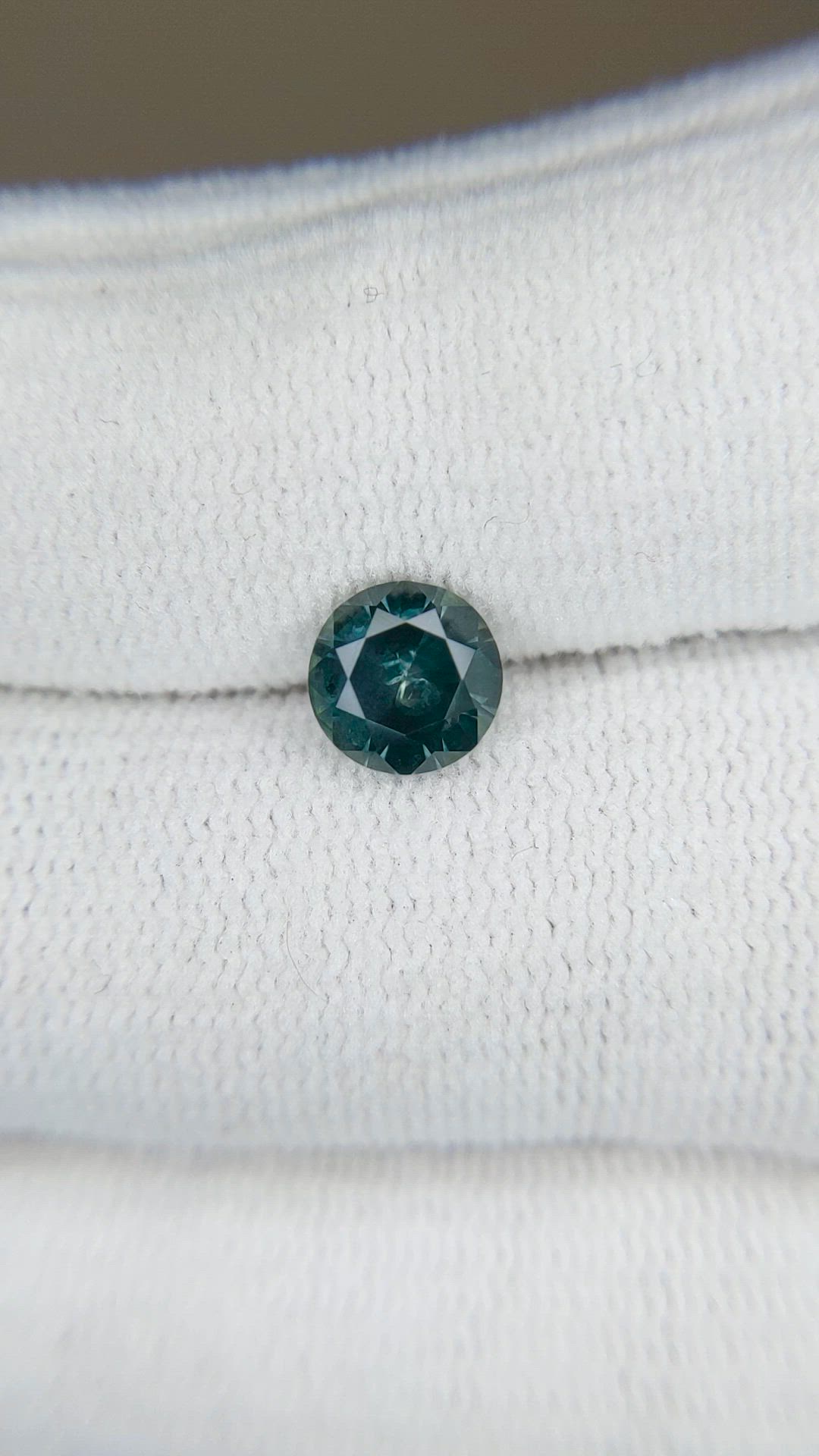 1.36 Ct. Bluish Green Sapphire from Montana Size Video