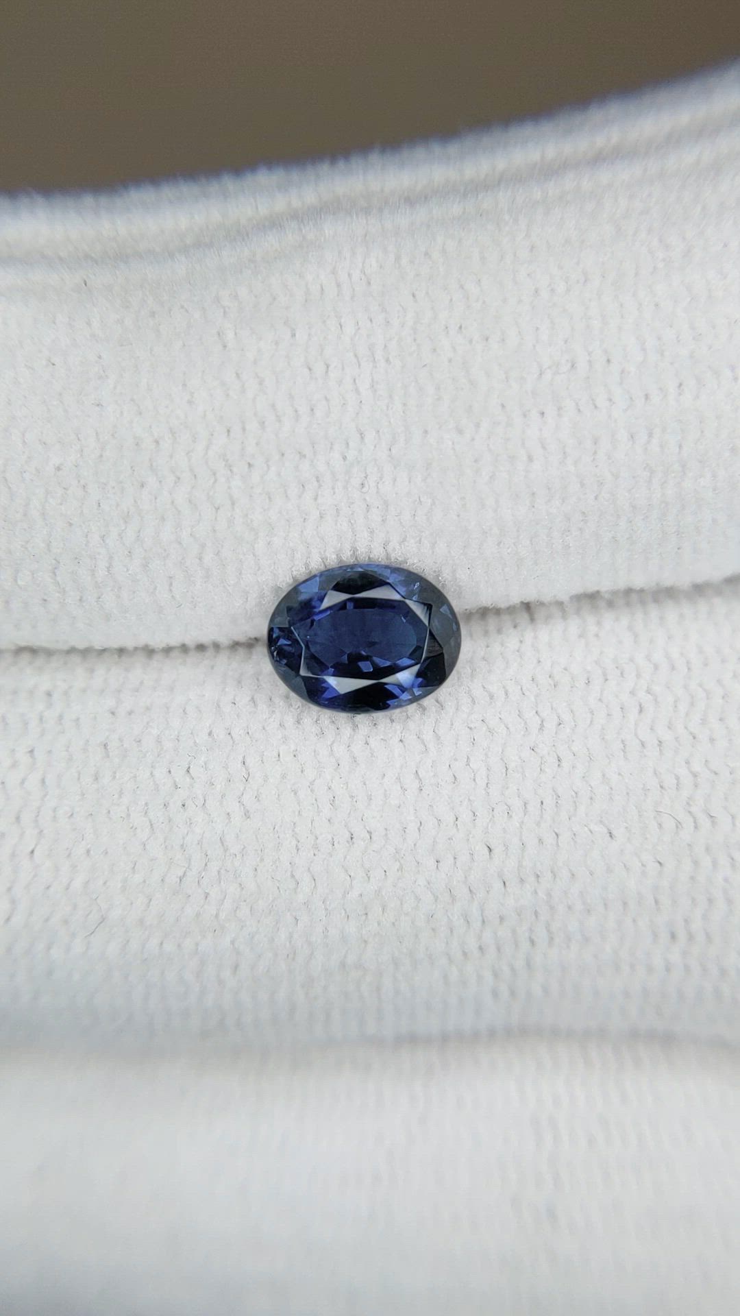 1.39 Ct. Greenish Blue Sapphire from Ceylon (Sri Lanka) Size Video