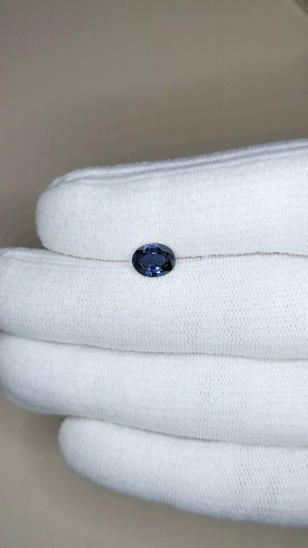 1.39 Ct. Greenish Blue Sapphire from Ceylon (Sri Lanka) Size Video