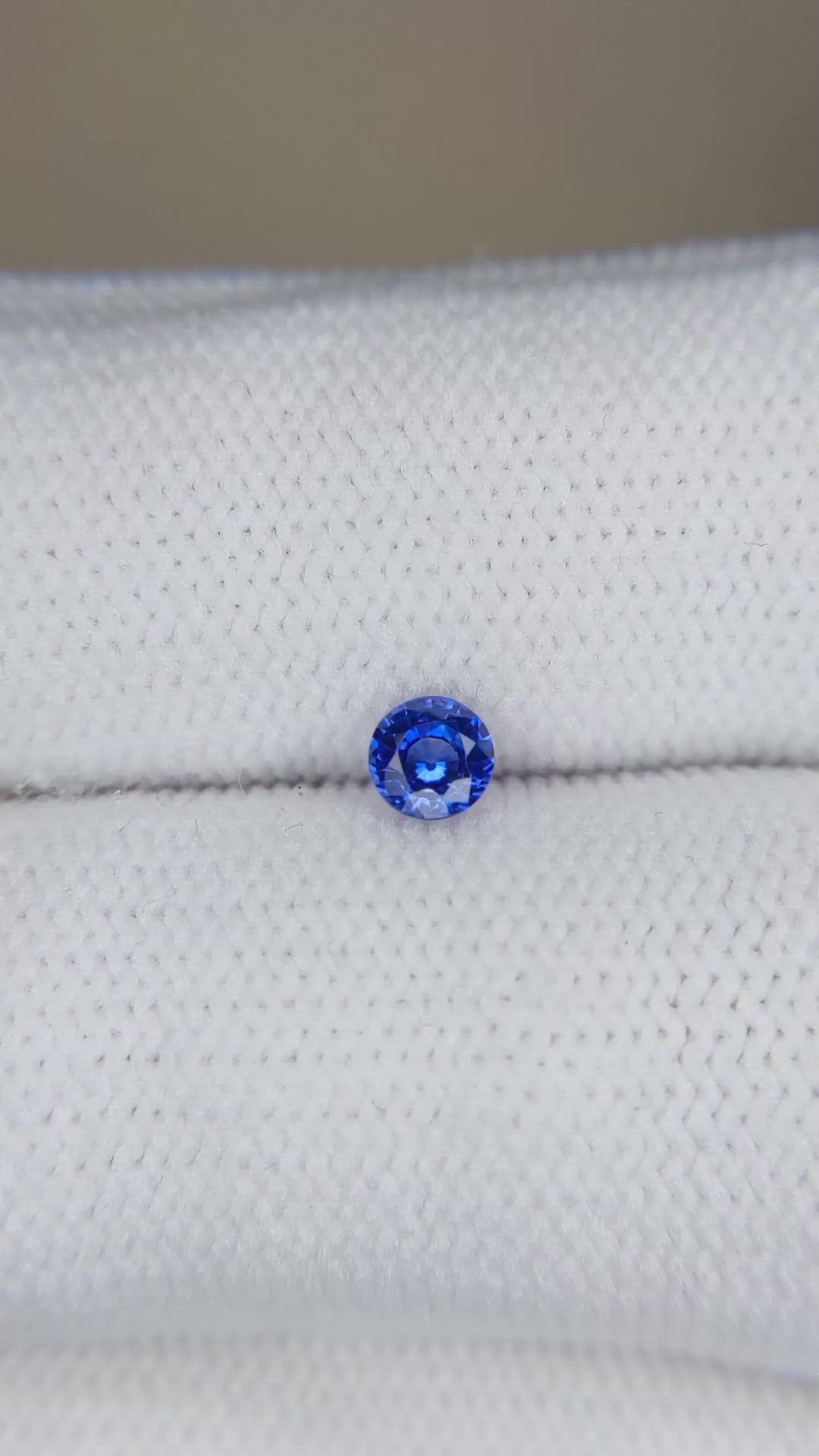 0.26 Ct. Blue Sapphire from Ceylon (Sri Lanka) Size Video