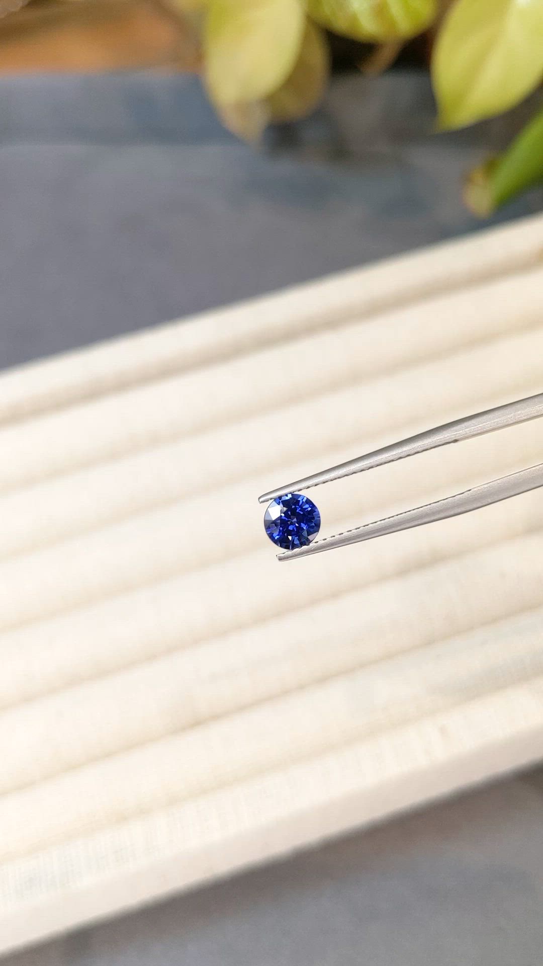 0.76 Ct. Blue Sapphire from Ceylon (Sri Lanka) Size Video