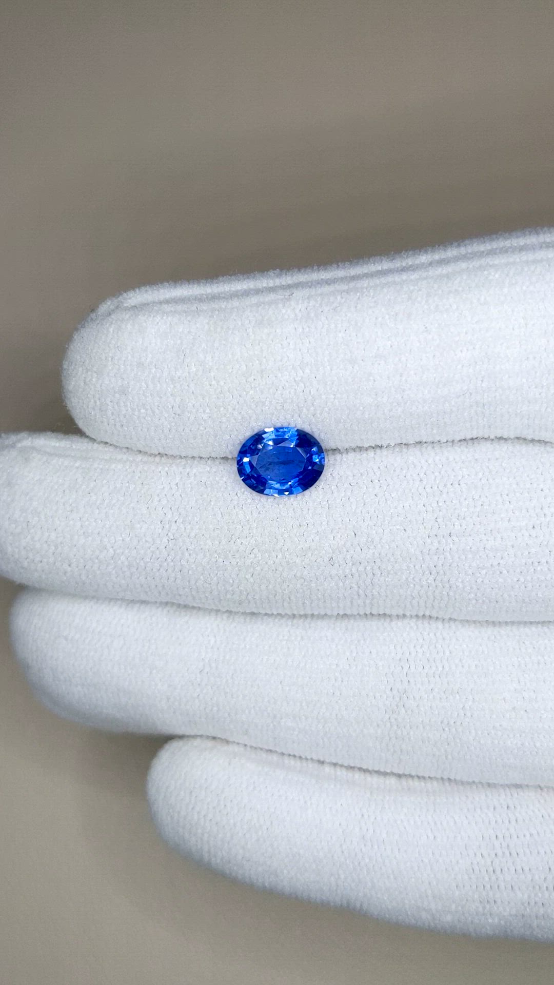 1.60 Ct. Blue Sapphire from Ceylon (Sri Lanka) Size Video