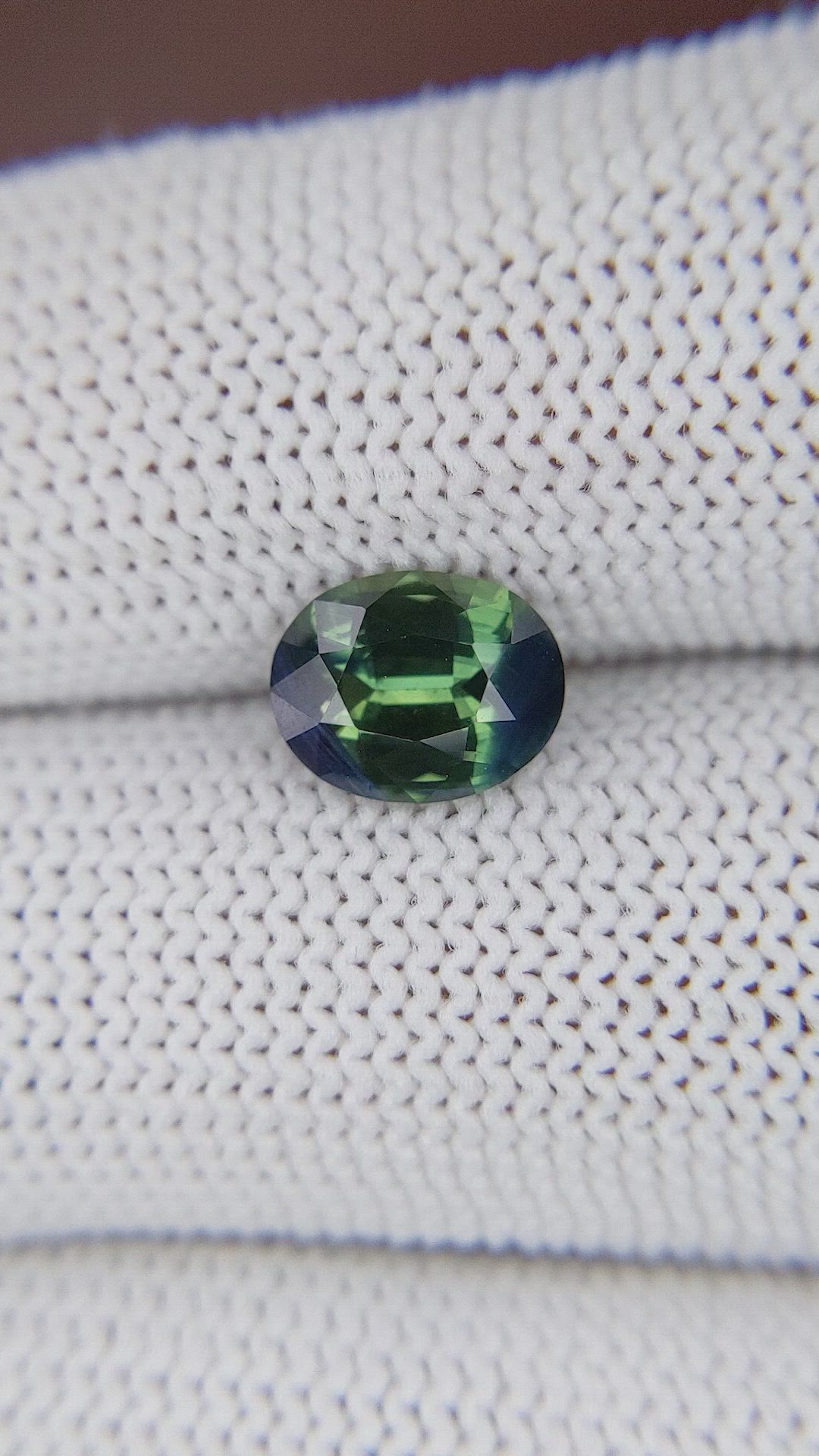 2.13 Ct. Bi Color Sapphire from Madagascar Size Video