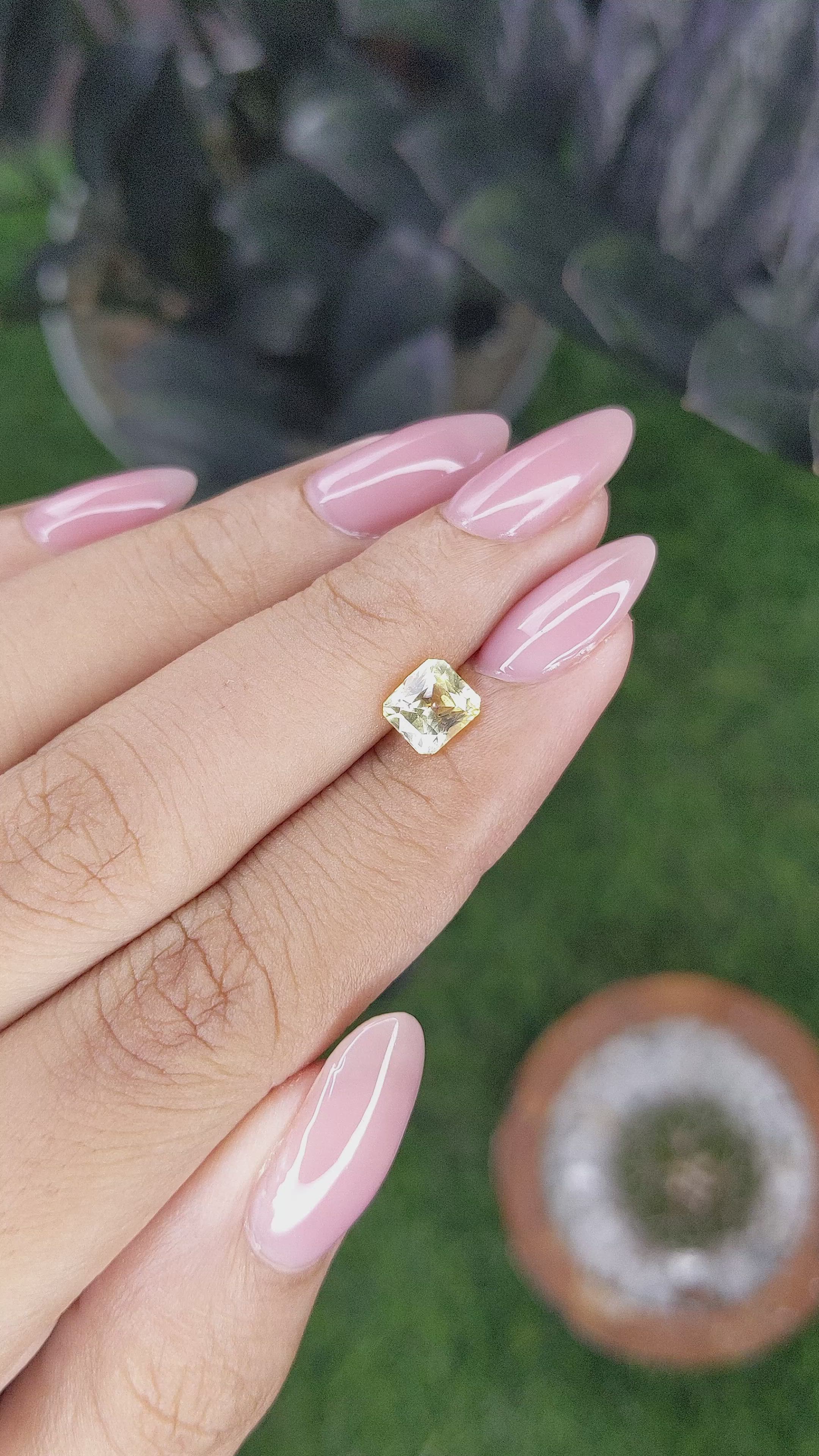 1.29 Ct. Yellow Sapphire from Ceylon (Sri Lanka) Size Video