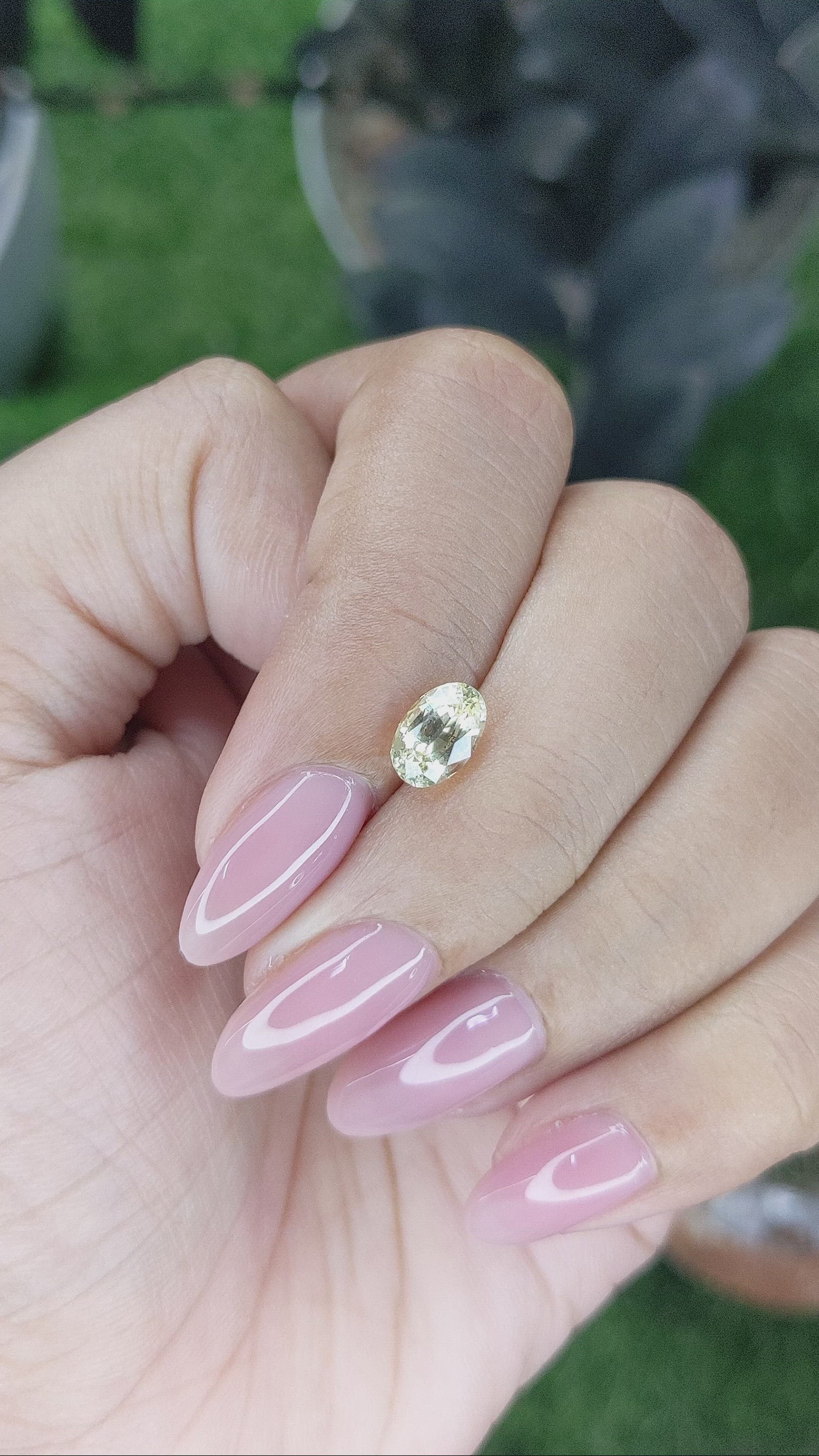 1.29 Ct. Yellow Sapphire from Ceylon (Sri Lanka) Size Video
