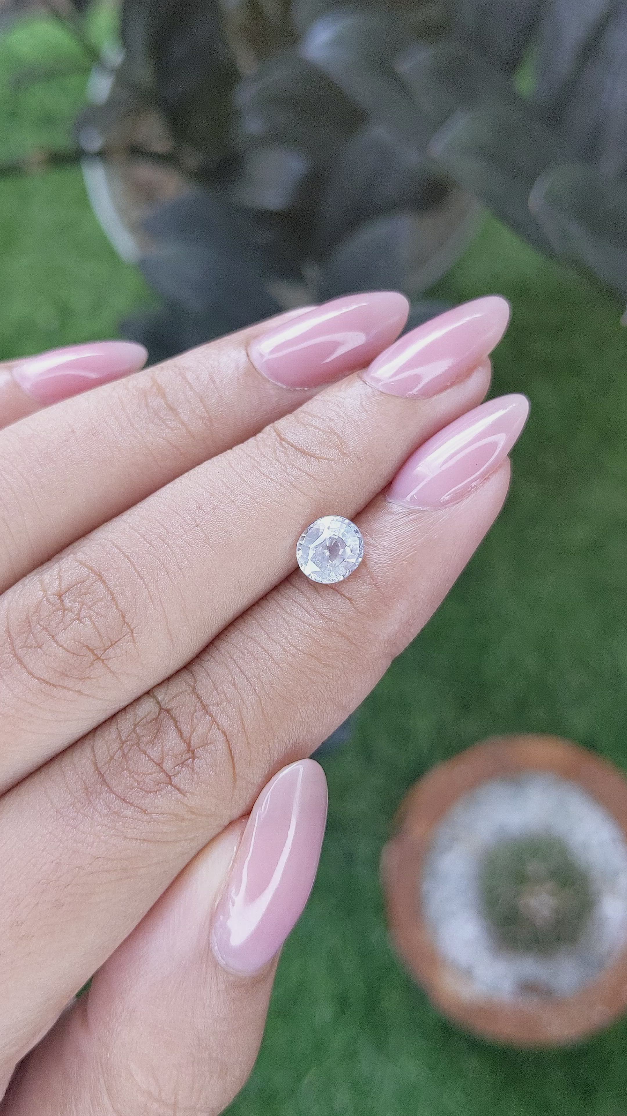 1.33 Ct. White Sapphire from Ceylon (Sri Lanka) Size Video