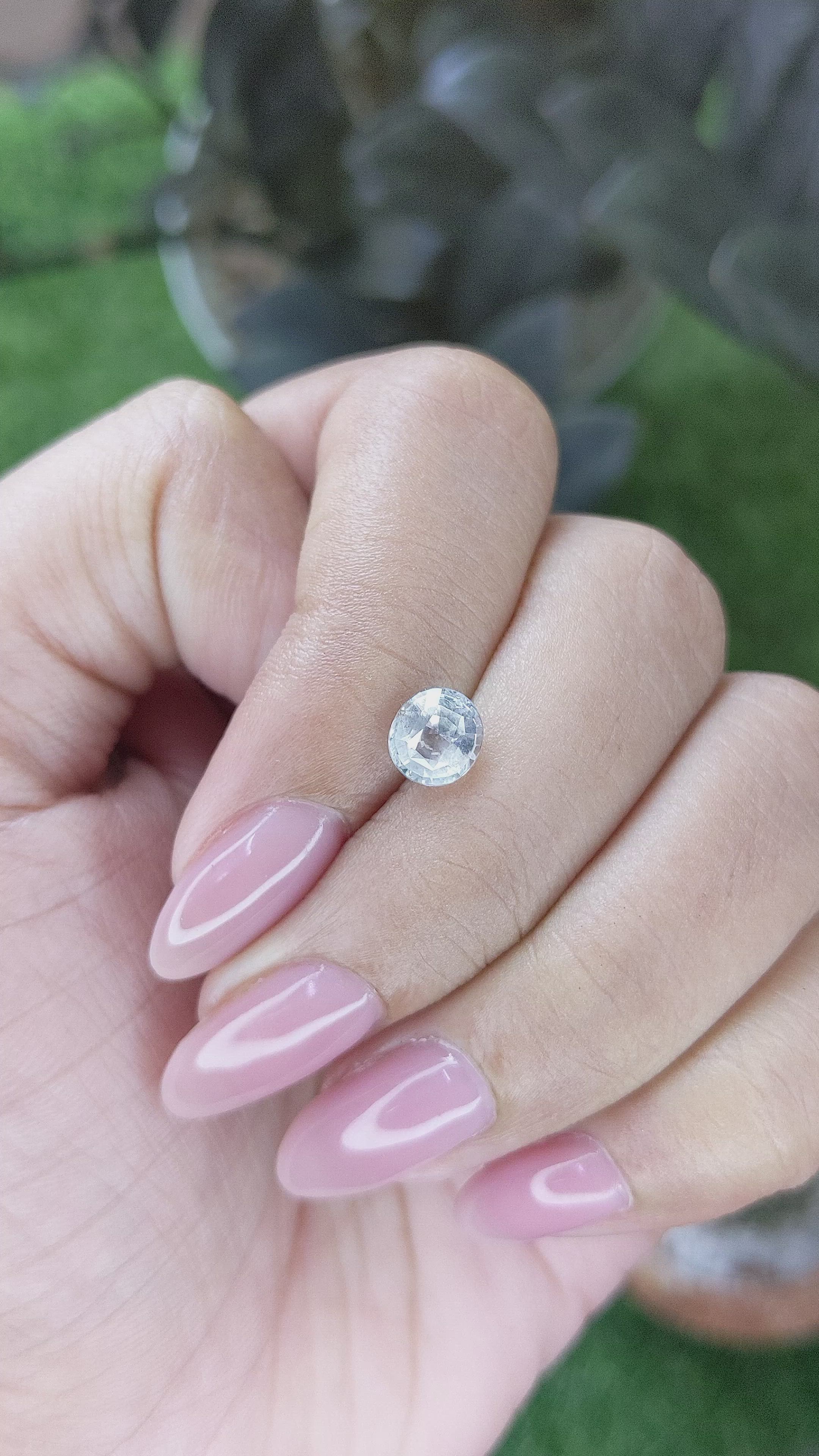 1.33 Ct. White Sapphire from Ceylon (Sri Lanka) Size Video