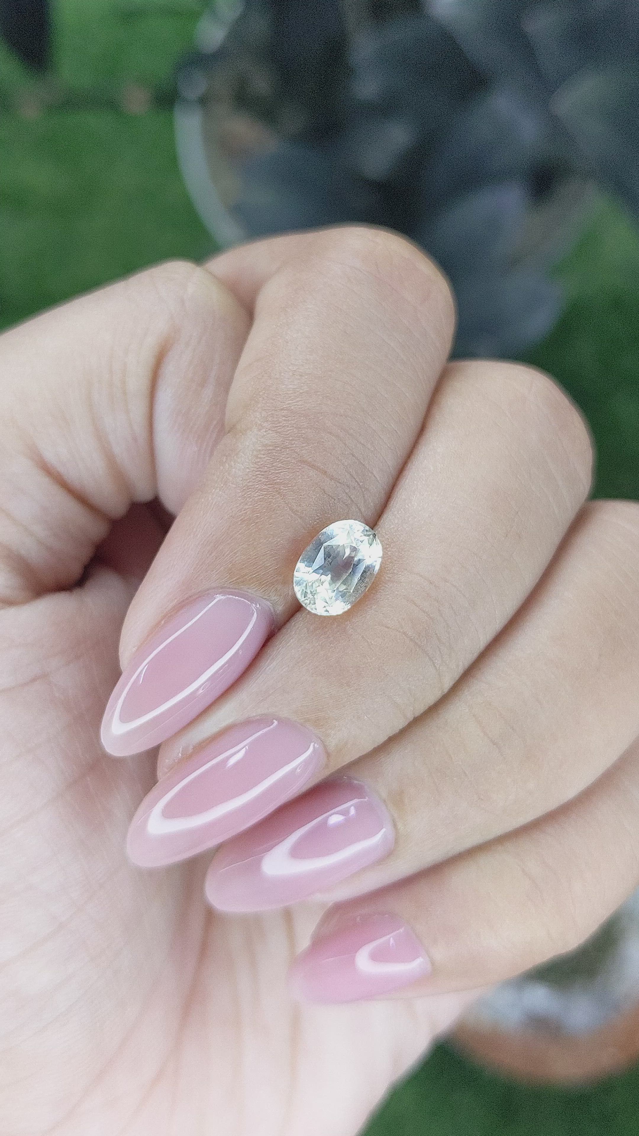 1.70 Ct. Yellow Sapphire from Ceylon (Sri Lanka) Size Video