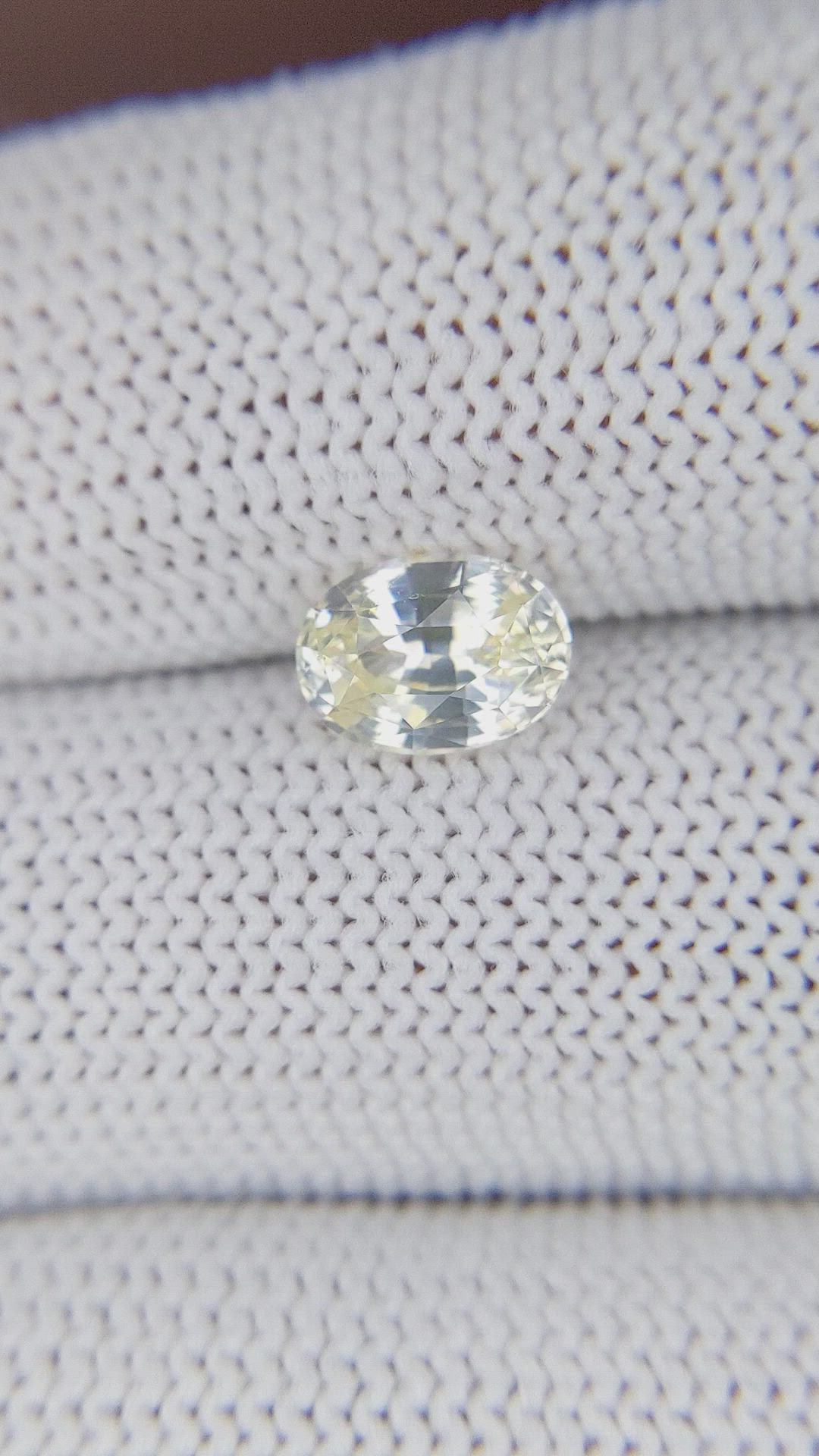 1.70 Ct. Yellow Sapphire from Ceylon (Sri Lanka) Size Video