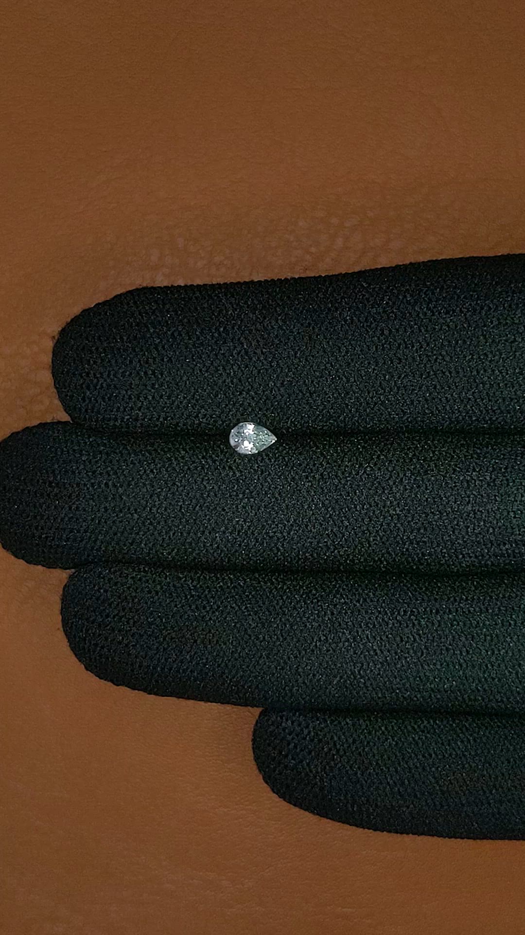 0.36 Ct. Yellow Sapphire from Ceylon (Sri Lanka) Size Video