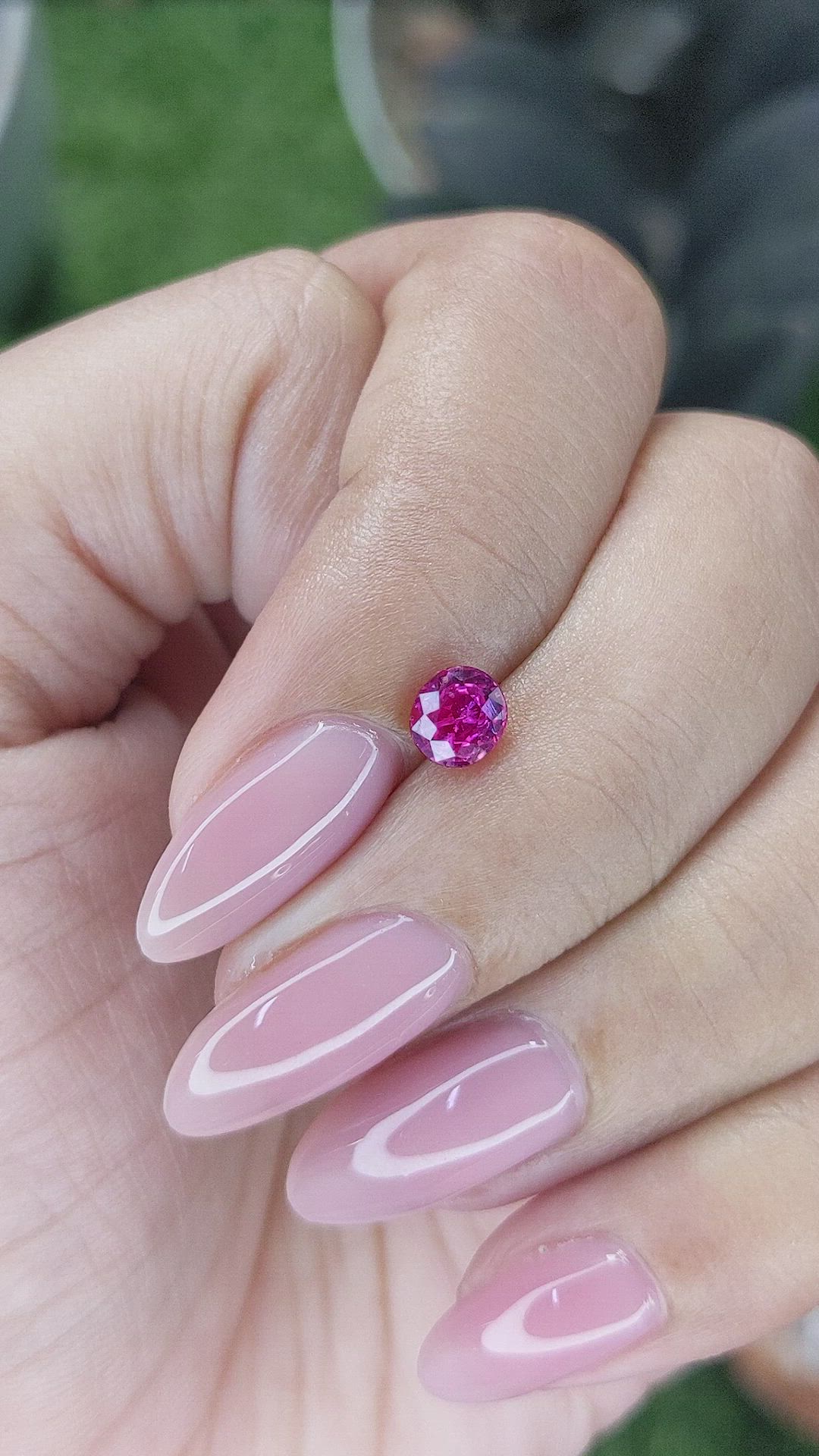 0.68 Ct. Purplish Pink Sapphire from Mozambique Size Video