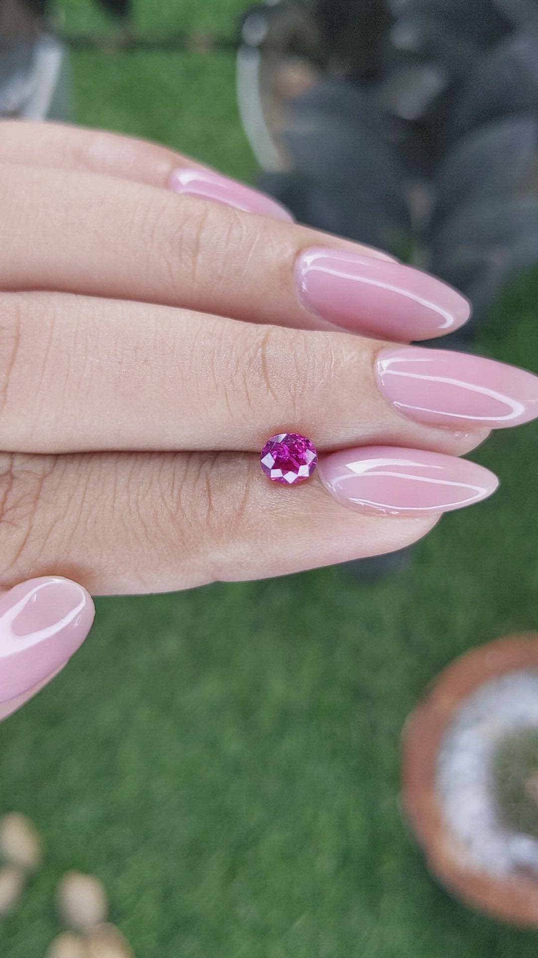 0.68 Ct. Purplish Pink Sapphire from Mozambique Size Video