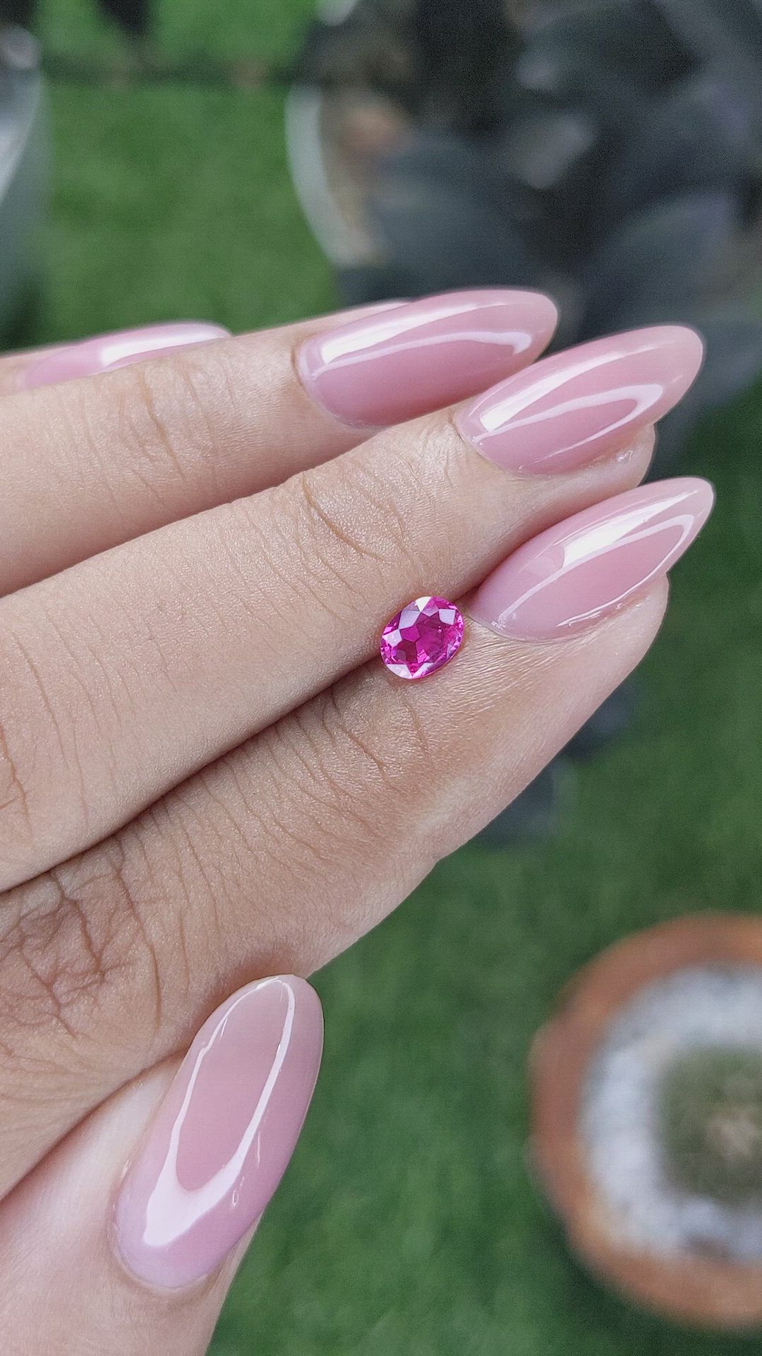 0.45 Ct. Purplish Pink Sapphire from Mozambique Size Video